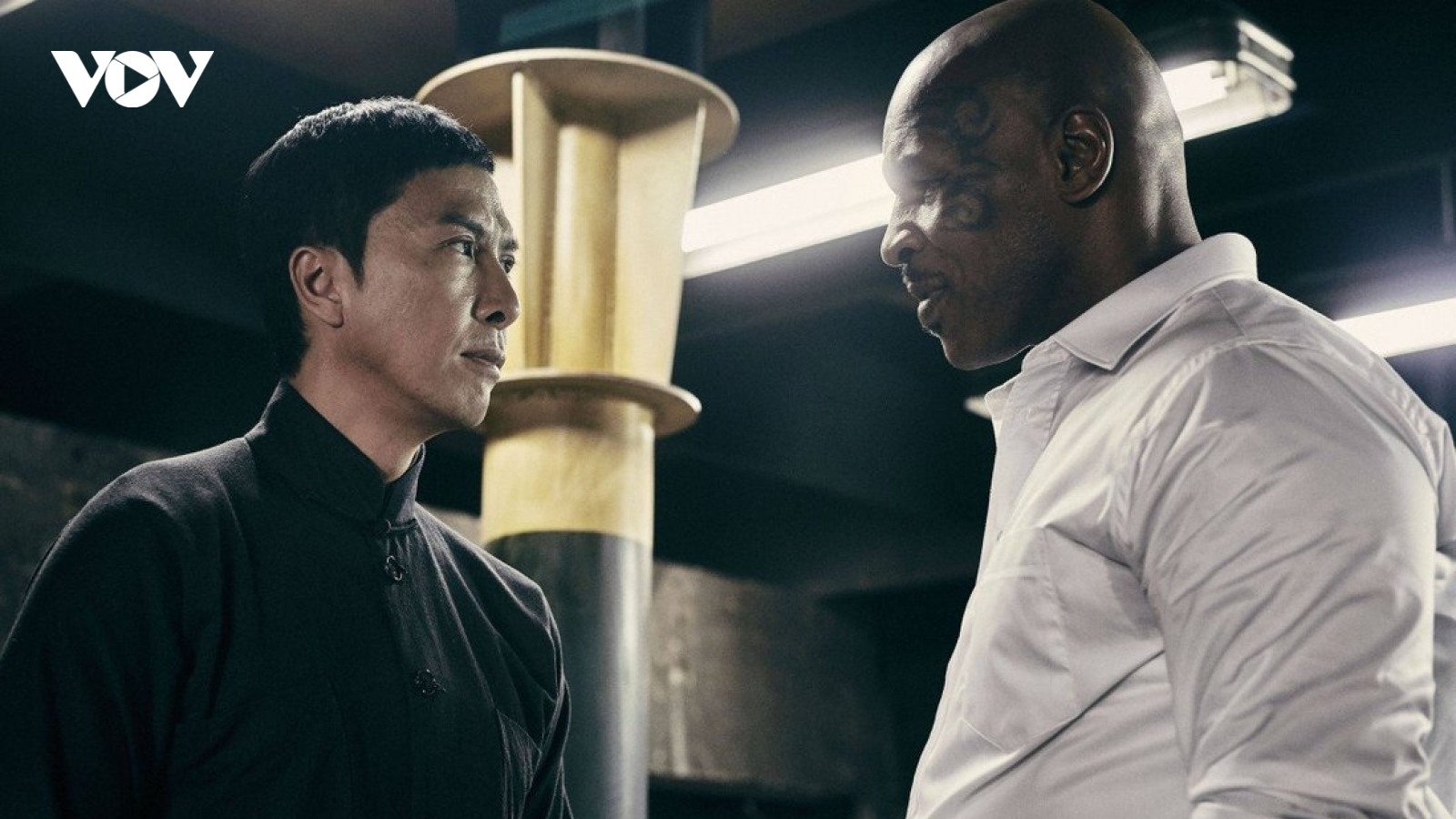 Chân Tử Đan sợ những cú đấm của Mike Tyson