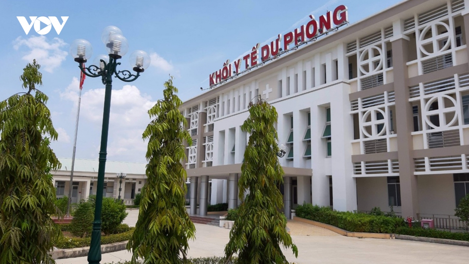 Bệnh viện Đa khoa Cần Đước hoạt động trở lại sau 4 ngày phong tỏa