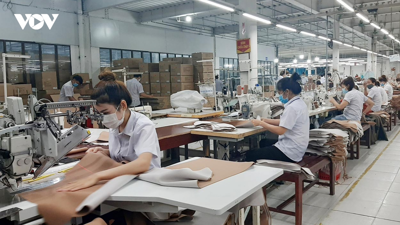 Kon Tum đã tiêm vaccine COVID-19 đợt 2 cho 17.620 người