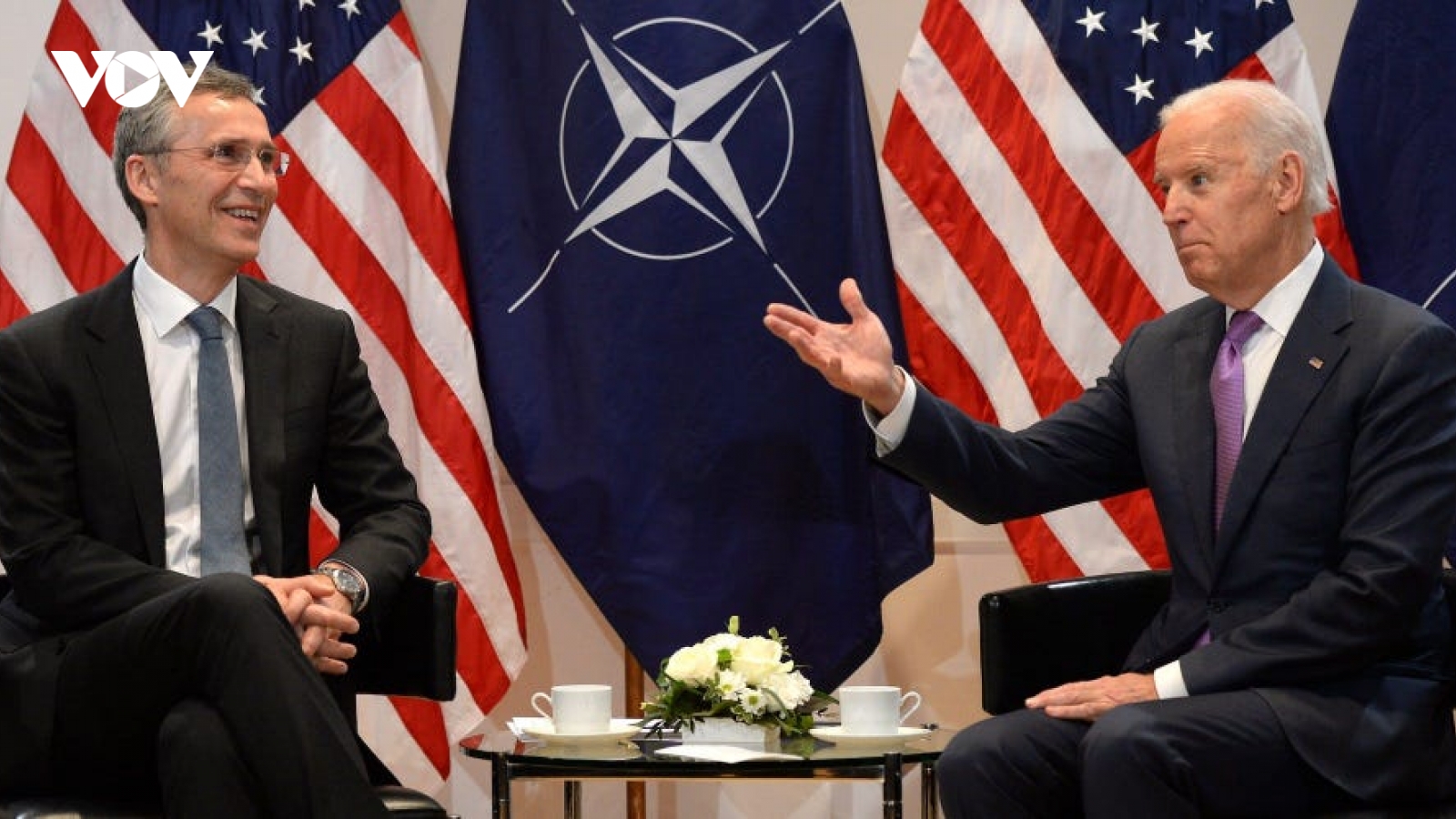 Đã đến lúc Biden “đóng cửa” NATO để không “tự mua dây buộc mình”?