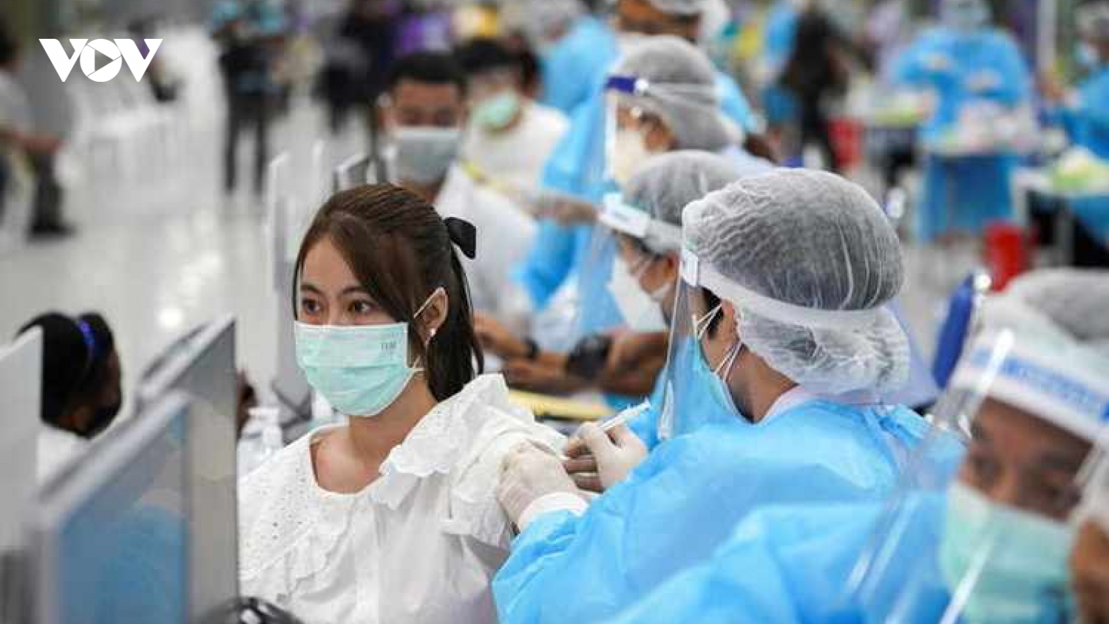 Thái Lan chuẩn bị tiêm vaccine ngừa Covid-19 cho người nước ngoài