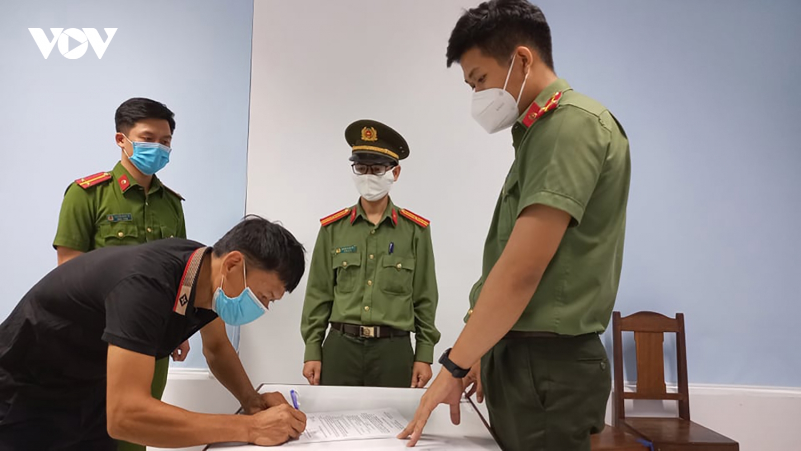 Đà Nẵng bắt thêm 2 bị can vụ đưa người Trung Quốc nhập cảnh trái phép
