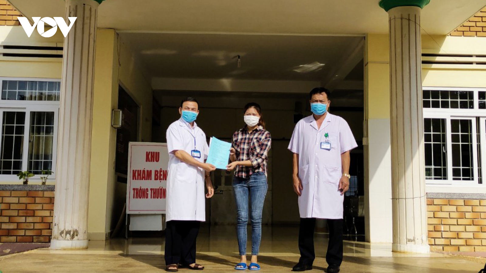 Bệnh nhân mắc COVID-19 ở Đắk Lắk đã xuất viện sau 21 ngày điều trị