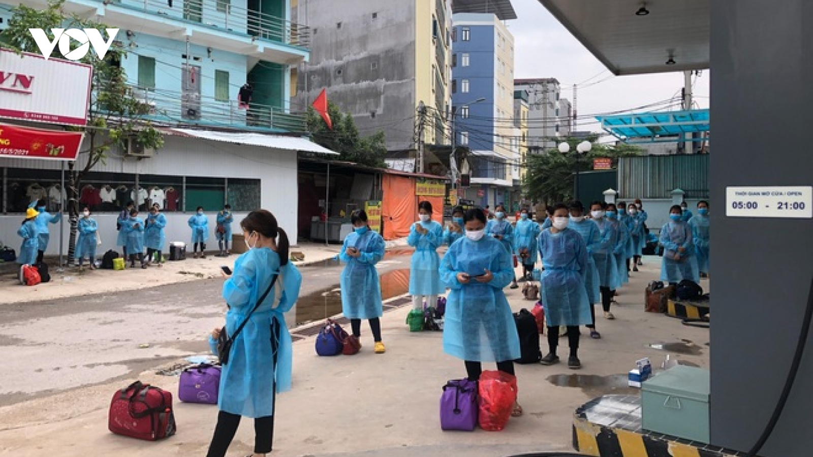 Bắc Giang khử khuẩn "tâm dịch" Núi Hiểu, quyết tâm không còn F0 sau 21/6