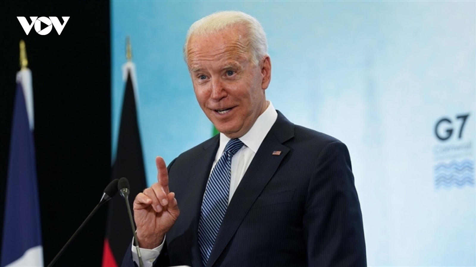 Tổng thống Biden mô tả ông Putin là “đối thủ xứng đáng”
