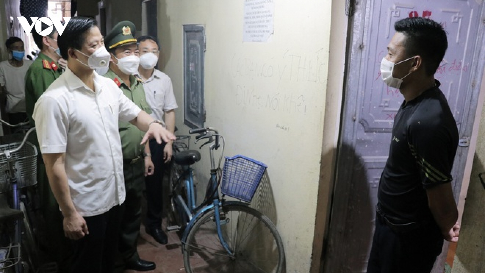 Công nhân trở lại làm việc, Bắc Ninh sẽ quản lý lịch trình bằng đồng hồ định vị