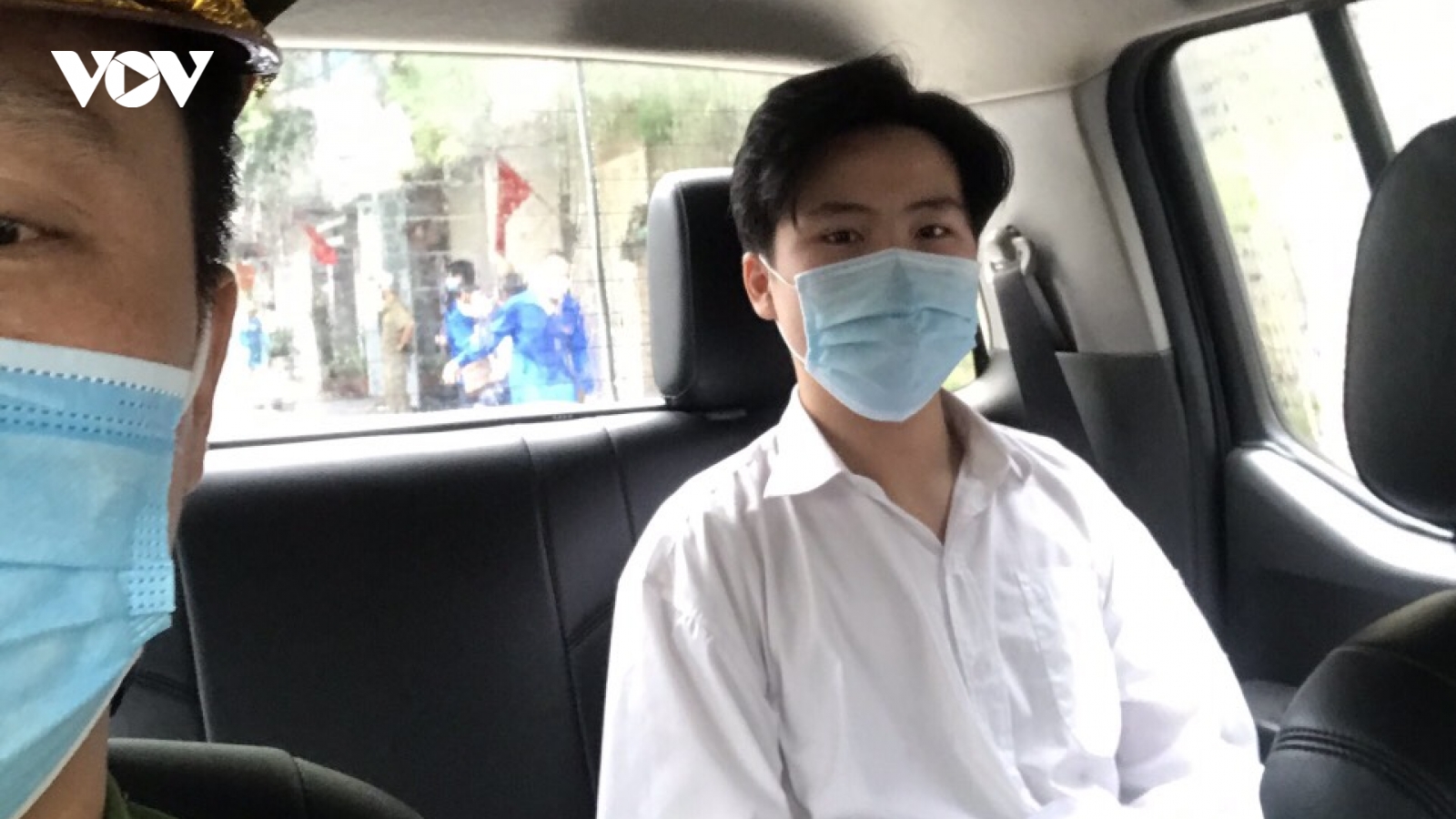 Thi vào lớp 10 tại Hà Nội: Một số thí sinh nhầm điểm thi, quên thẻ dự thi