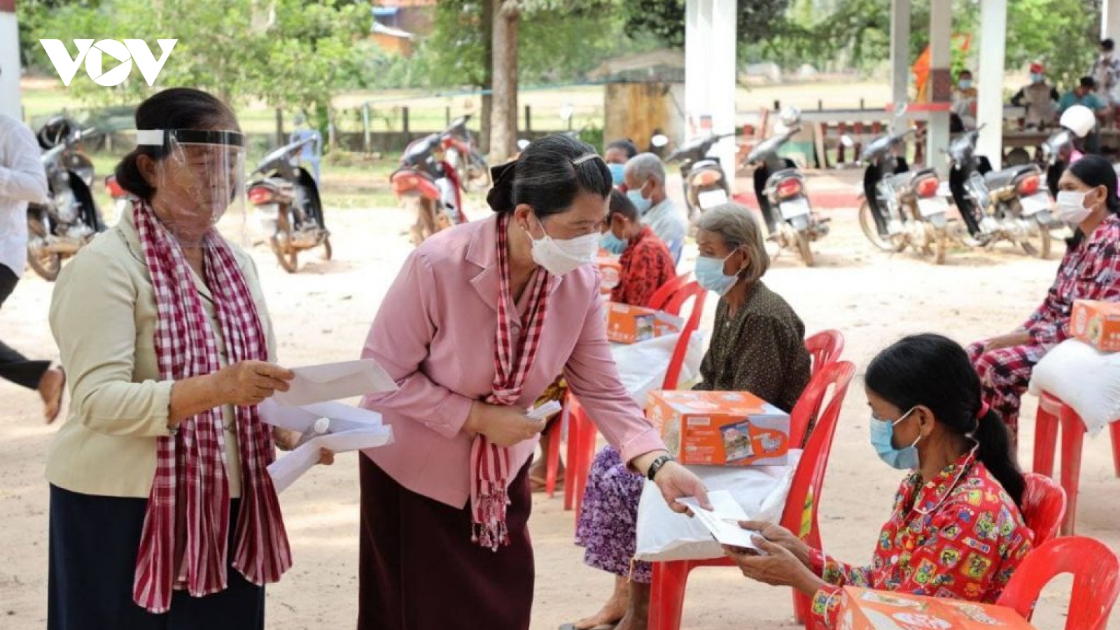 Hơn 2,7 triệu người Campuchia được trợ cấp do ảnh hưởng dịch bệnh Covid-19