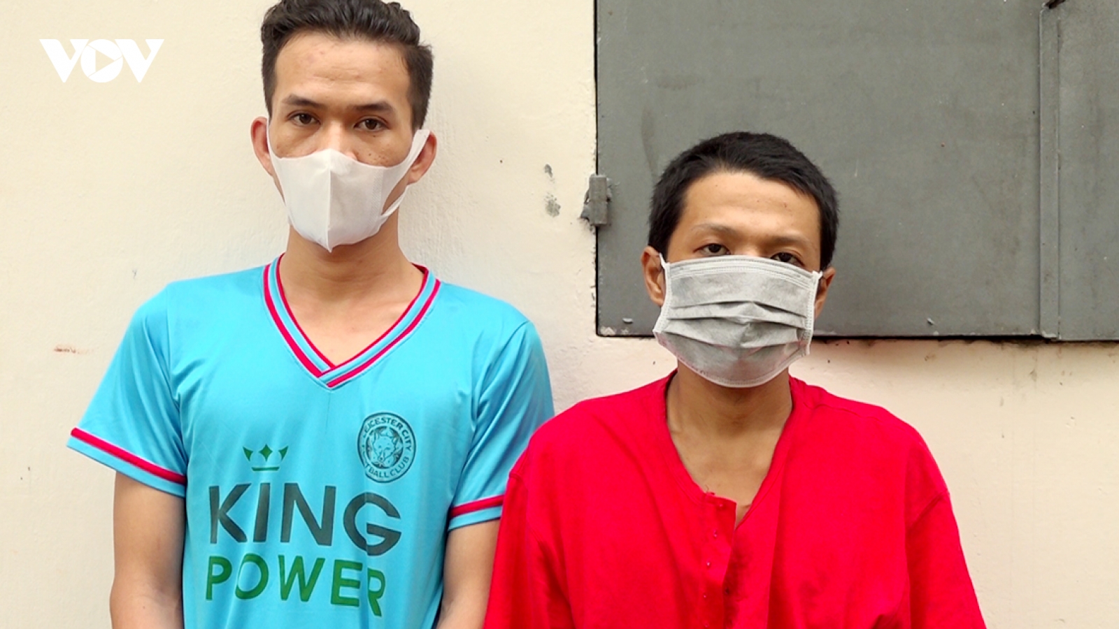 Bắt đối tượng chém thành viên chốt phòng, chống dịch Covid-19