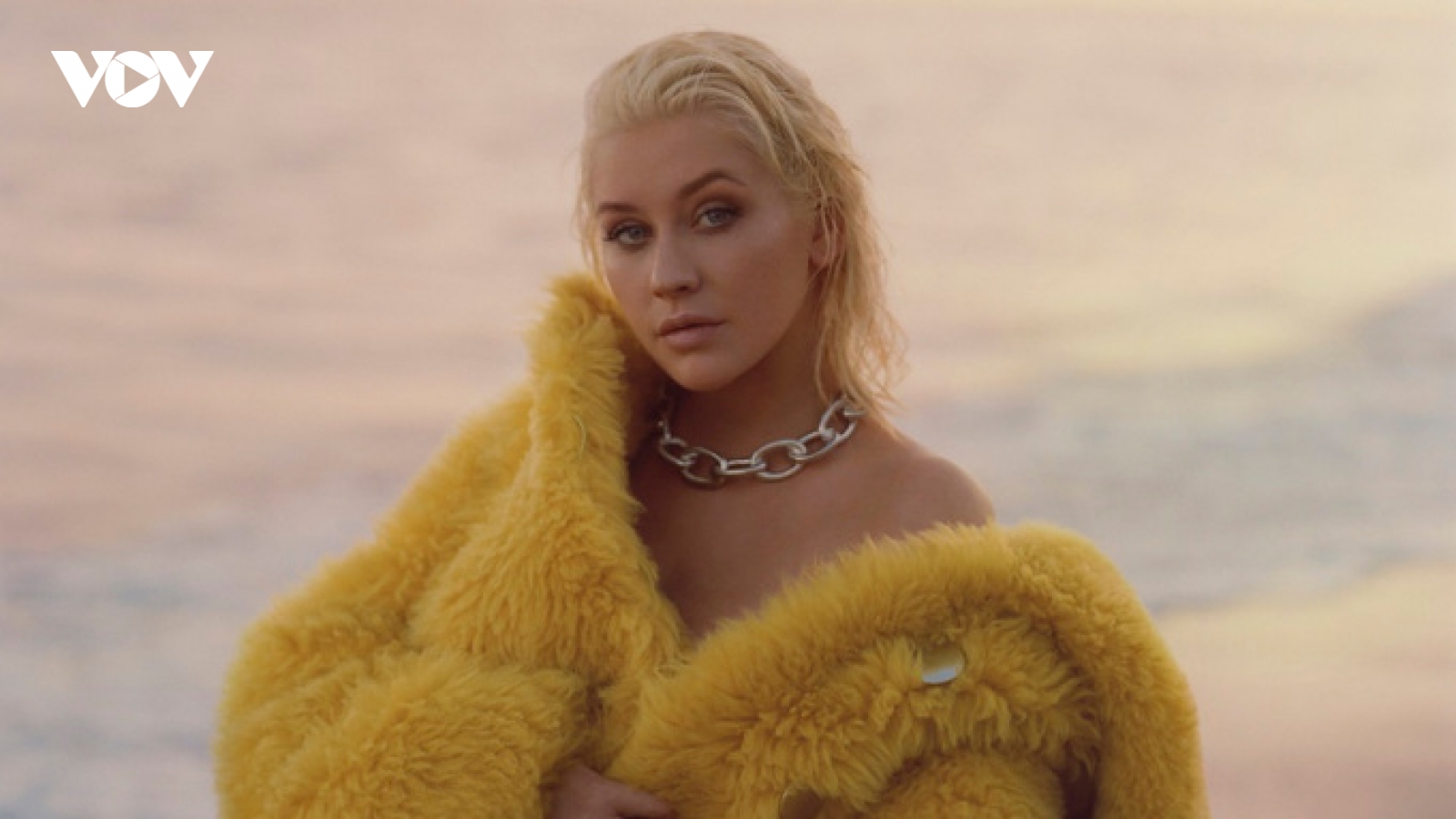 Christina Aguilera lên tiếng đòi tự do cho Britney Spears