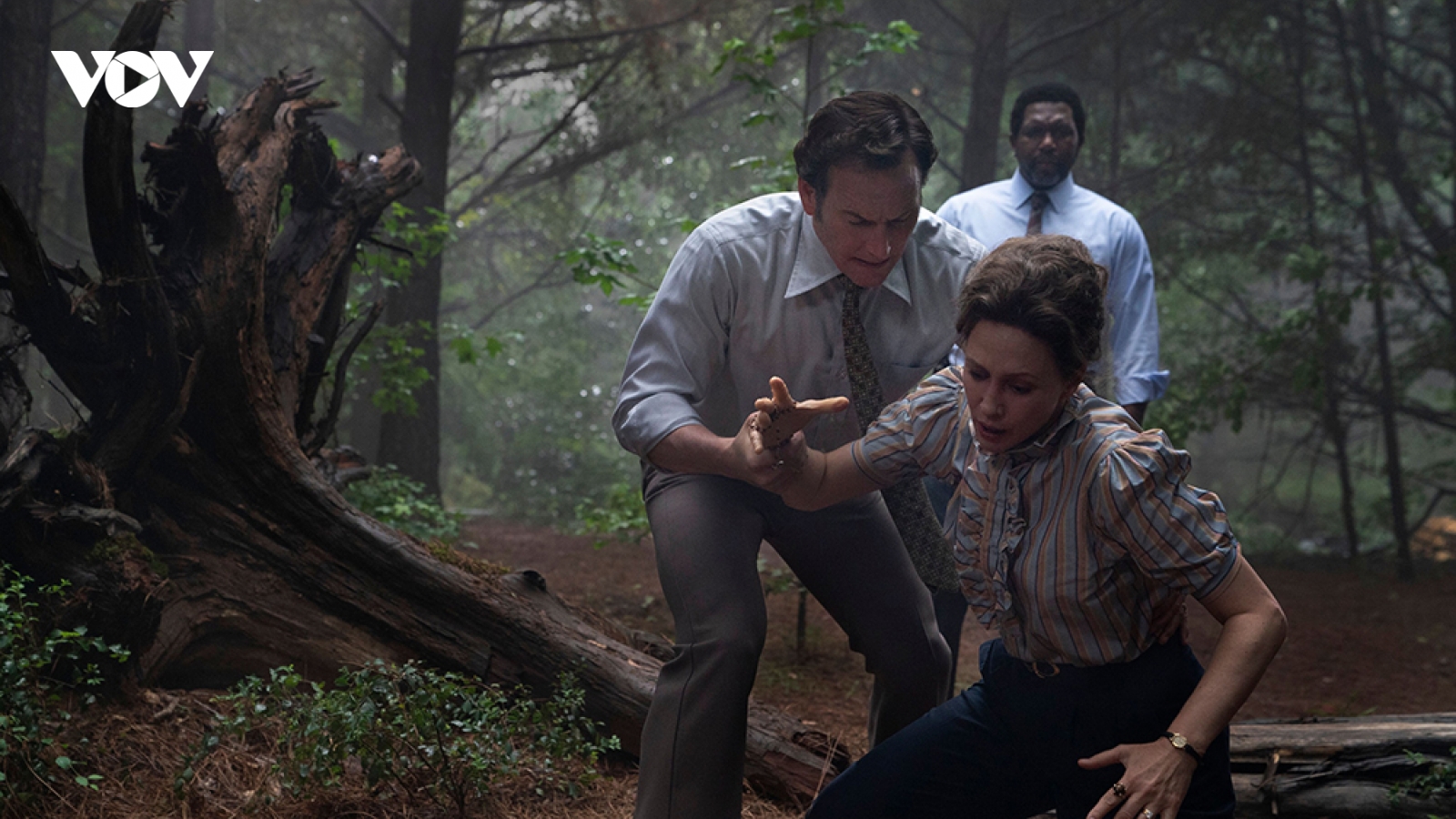 ‘The Conjuring: The Devil Made Me Do It’ đánh bại ‘A Quiet Place 2’ tại phòng vé Mỹ