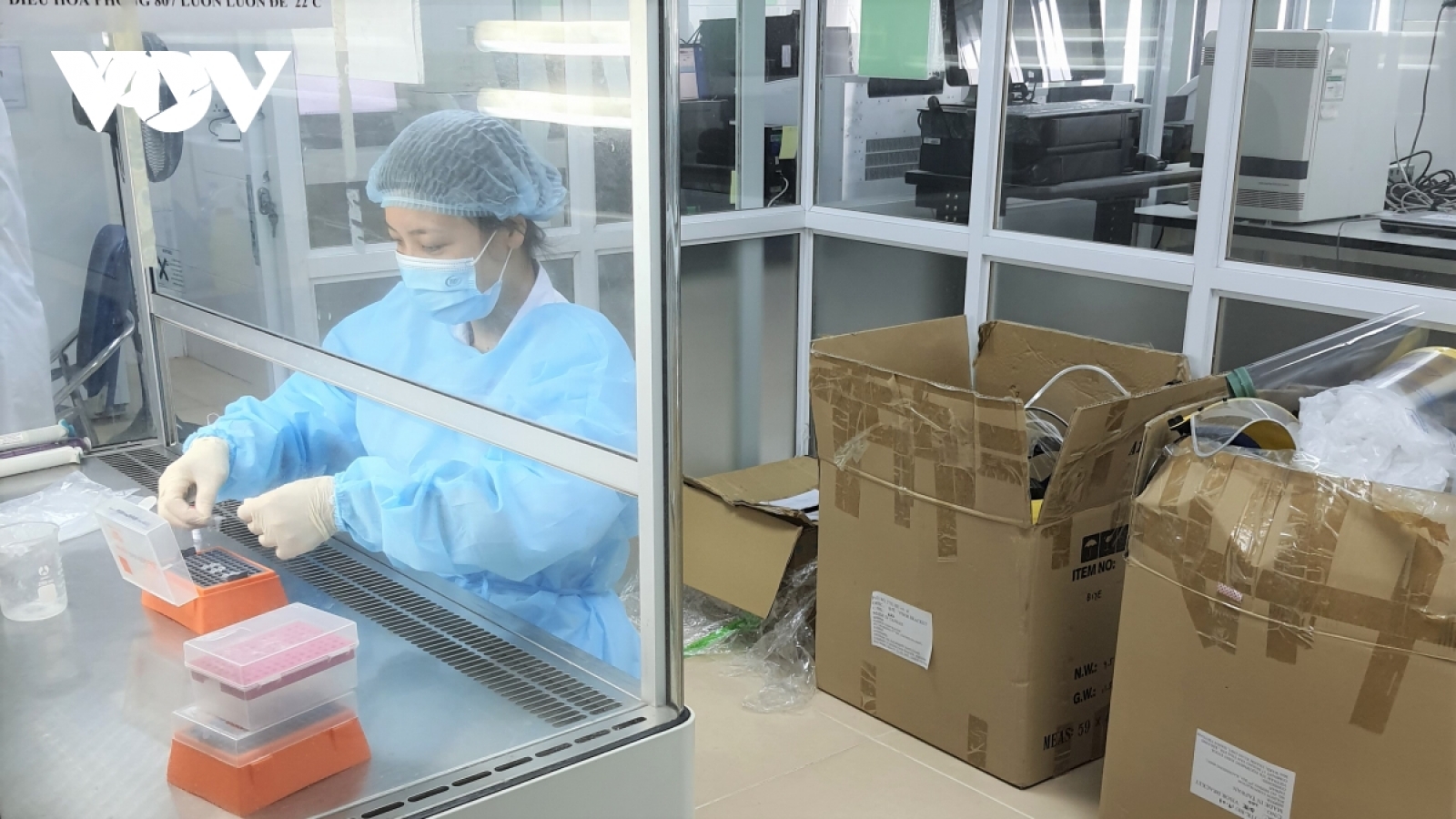 Thủ tướng tặng bằng khen 32 thầy thuốc tiêu biểu, xuất sắc trong phòng, chống Covid-19