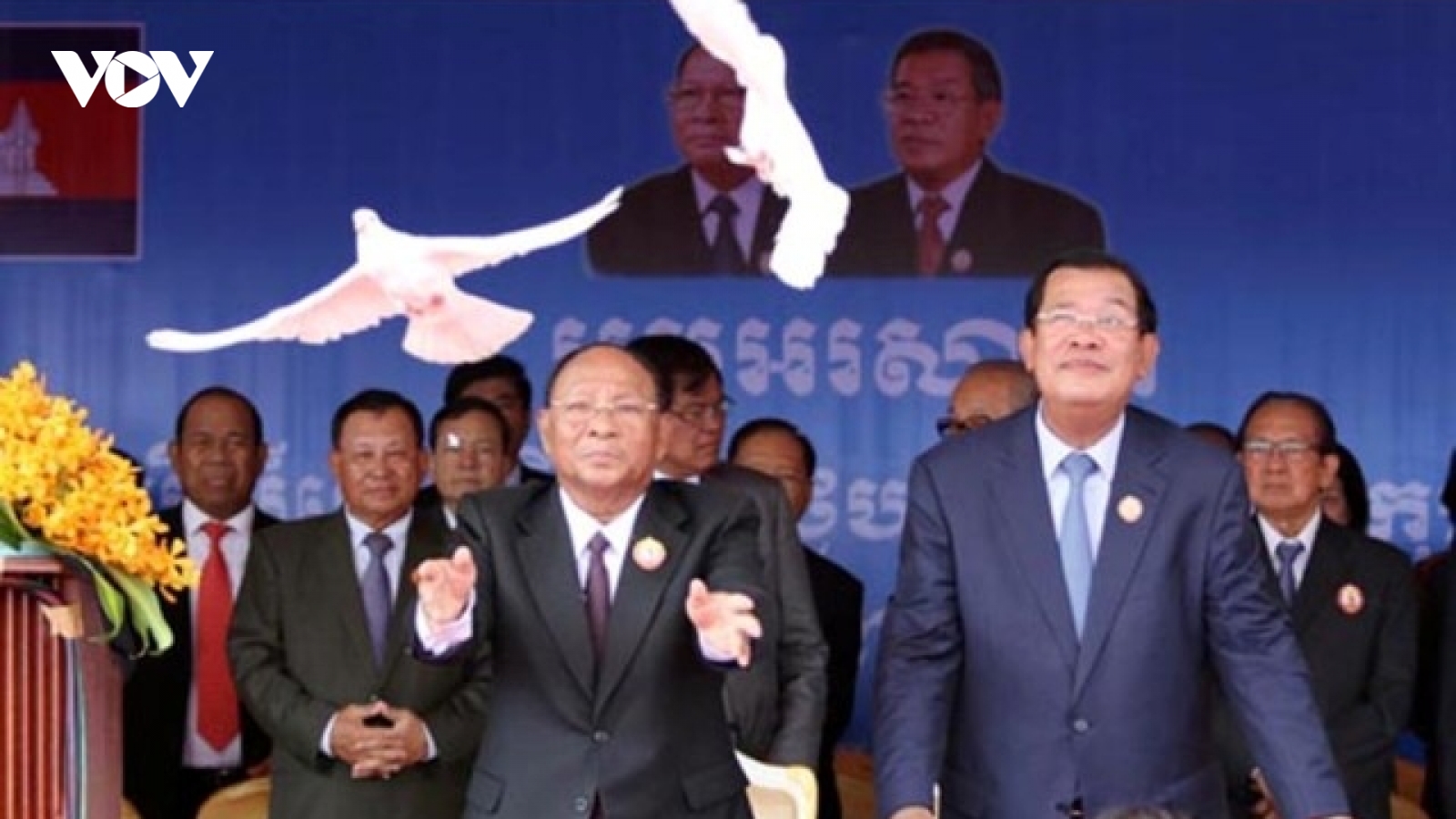 Ban Chấp hành Trung ương Đảng gửi điện mừng 70 năm Ngày thành lập Đảng Nhân dân Campuchia
