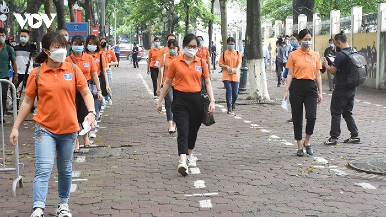 Toàn thành phố Hà Nội diễn tập phòng, chống dịch cho kỳ thi lớp 10 THPT