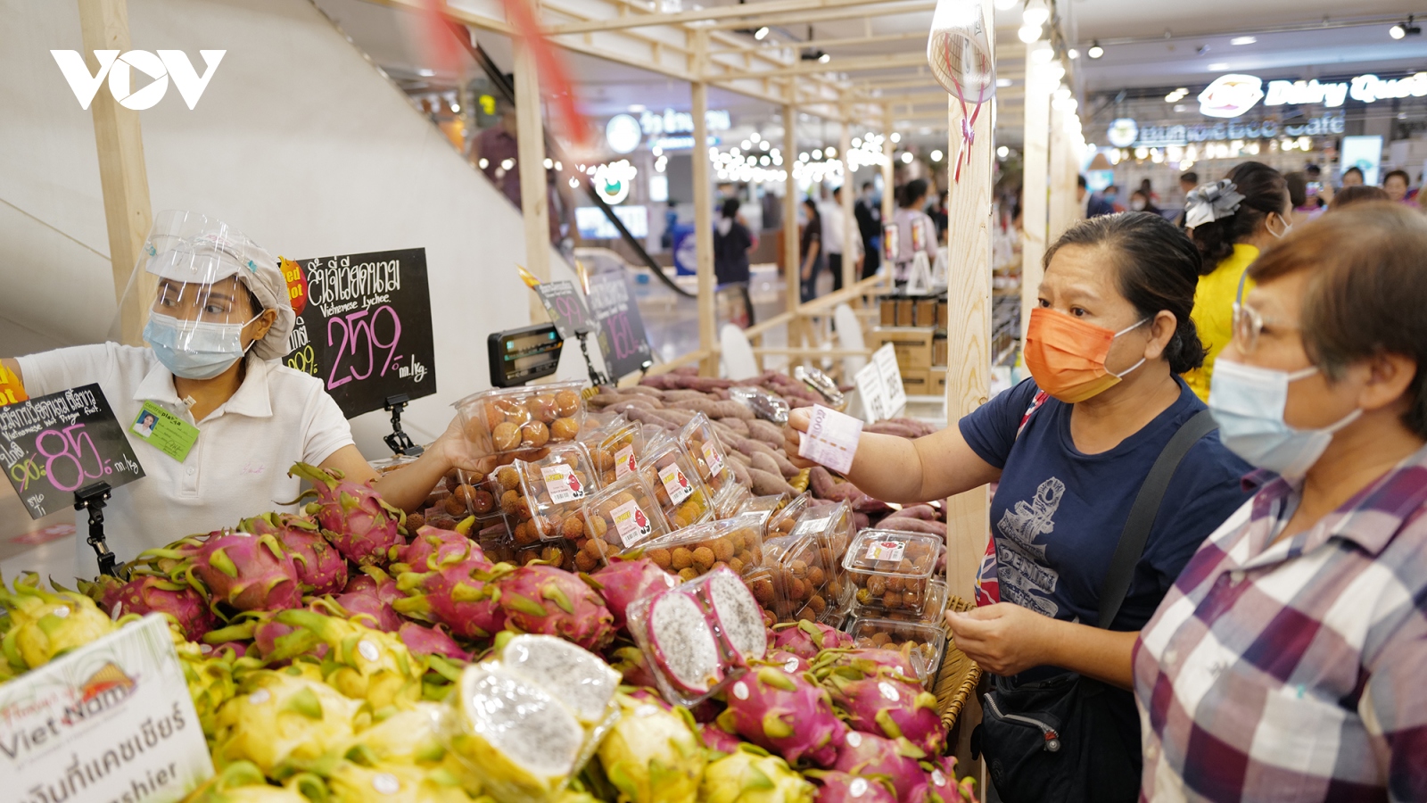 Đưa hàng Việt sang quảng bá tại Thái Lan