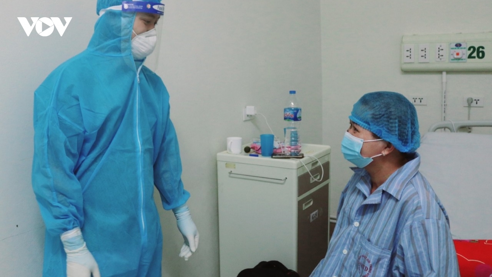 Thai phụ mắc COVID-19 nguy kịch đã "mẹ tròn con vuông"