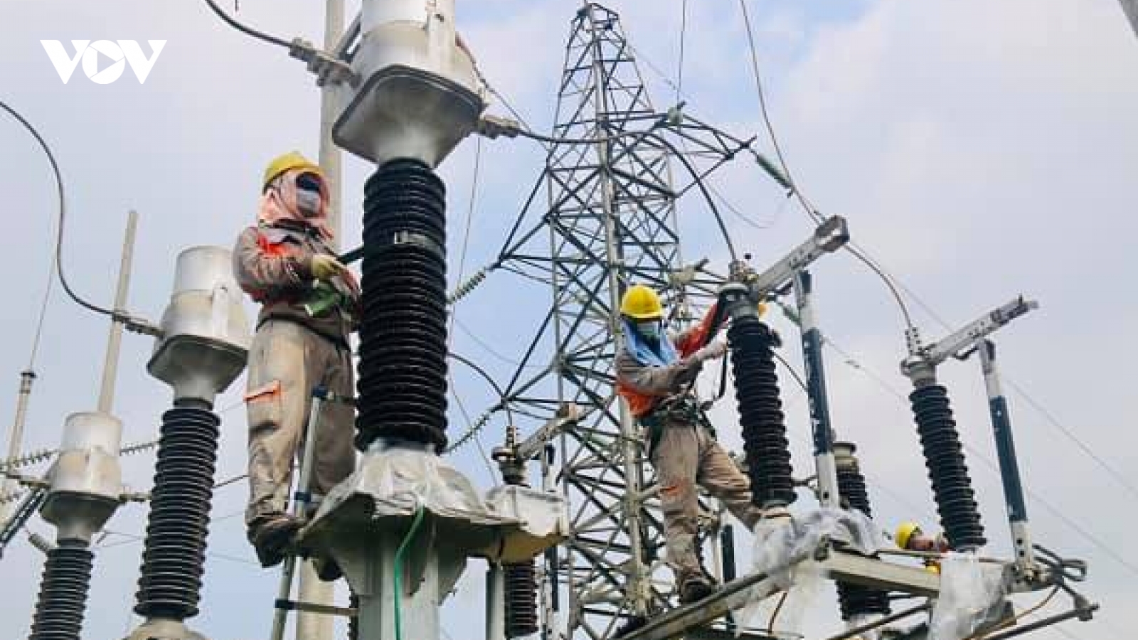 EVN miền Bắc đảm bảo cấp điện an toàn trong đợt cao điểm nắng nóng tháng 5