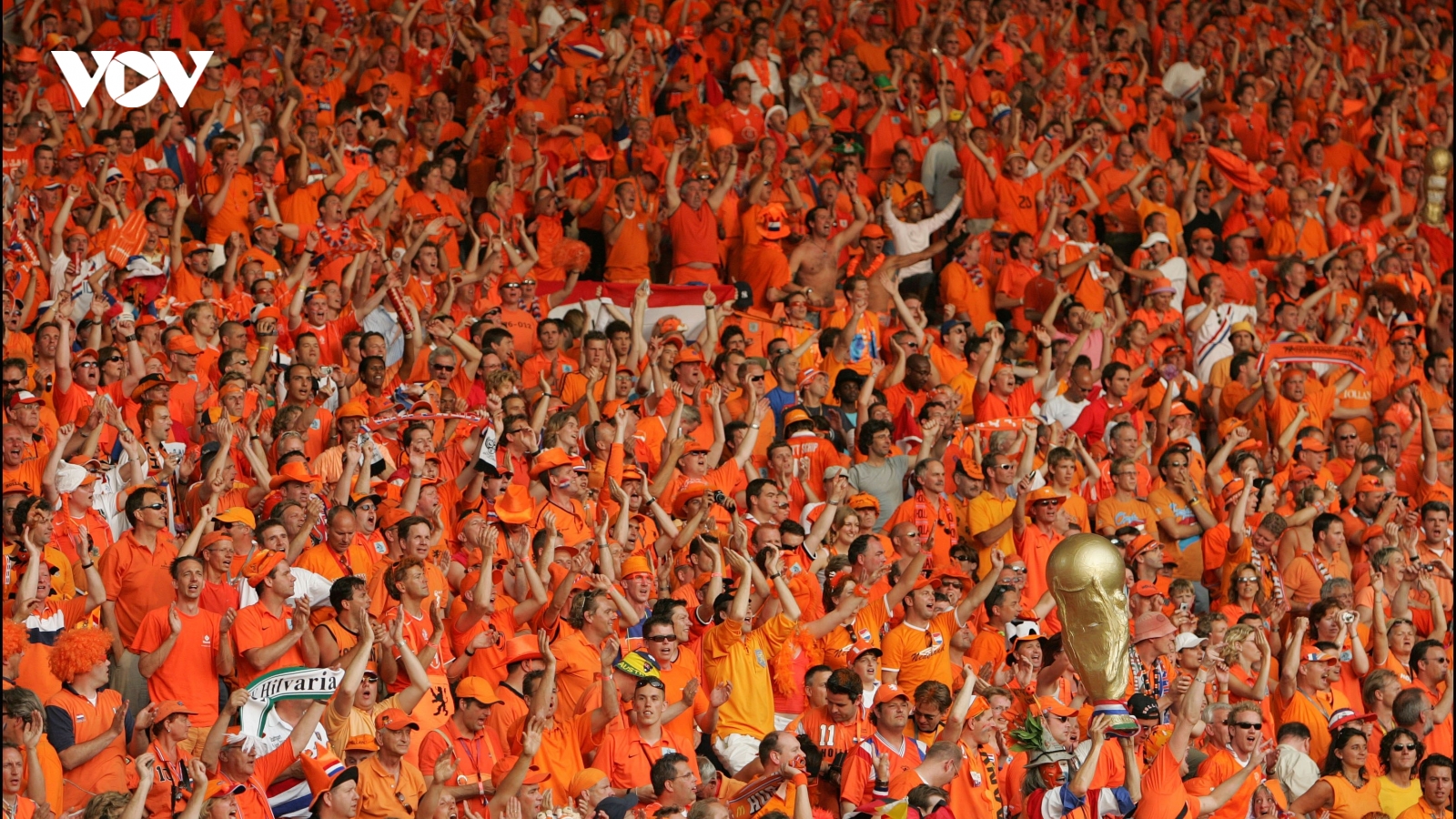 CĐV Hà Lan lên kế hoạch "phủ cam" sân đấu sôi động nhất EURO 2021