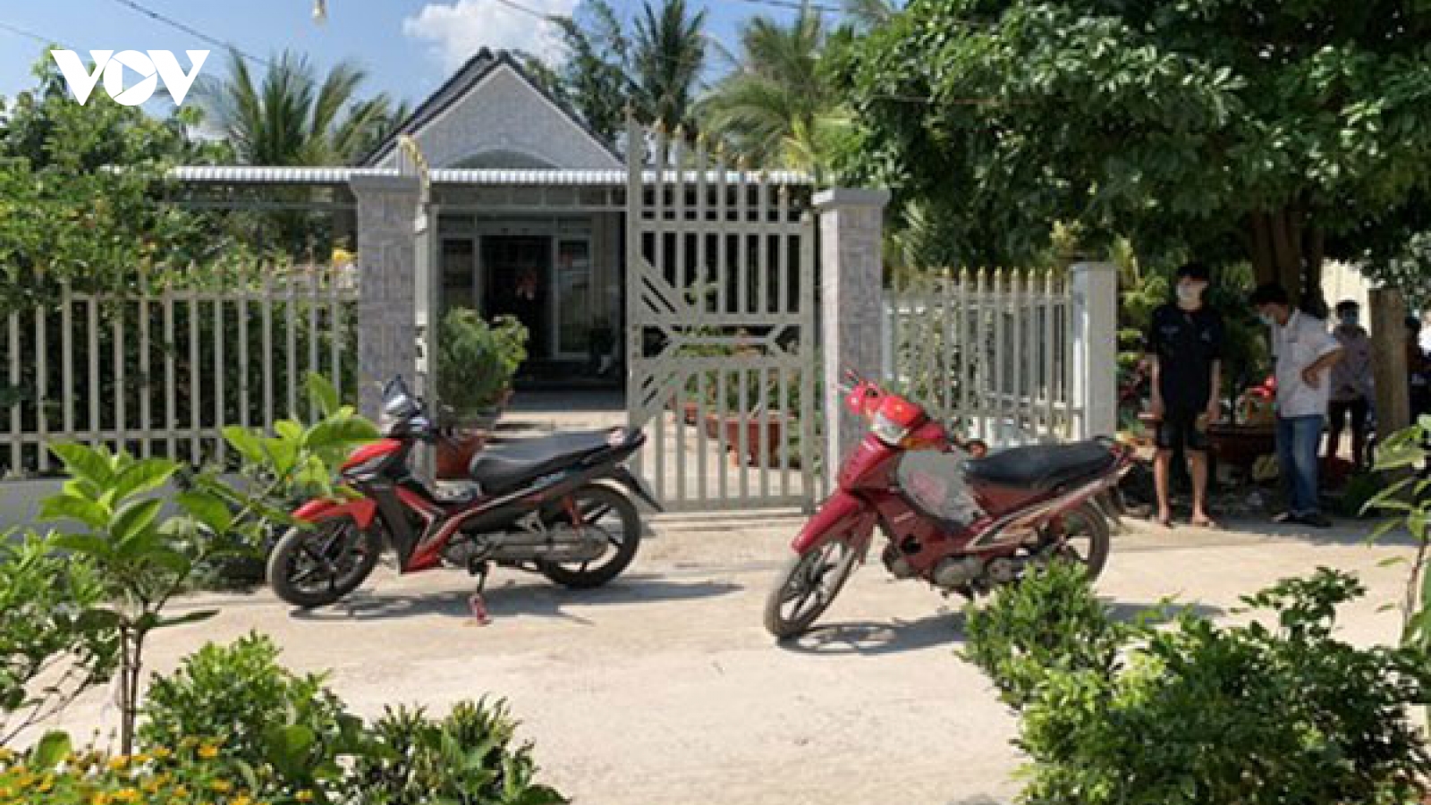 Hai nhóm thanh niên hỗn chiến trong đêm, 1 người bị đâm tử vong