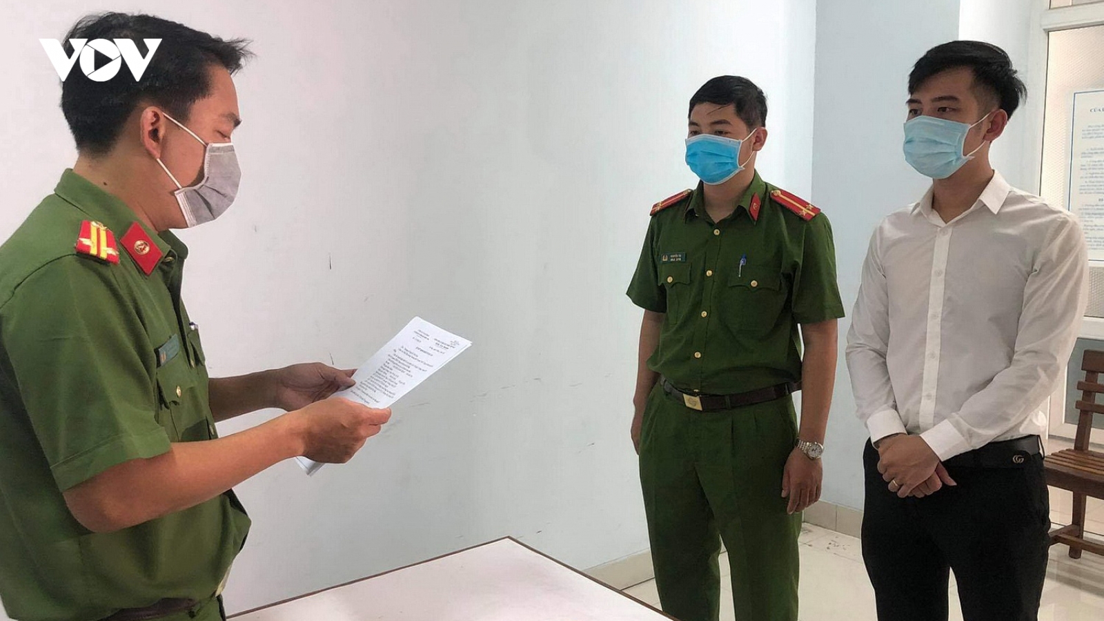 Khởi tố Giám đốc thẩm mỹ viện AMIDA vì vi phạm quy định phòng chống dịch