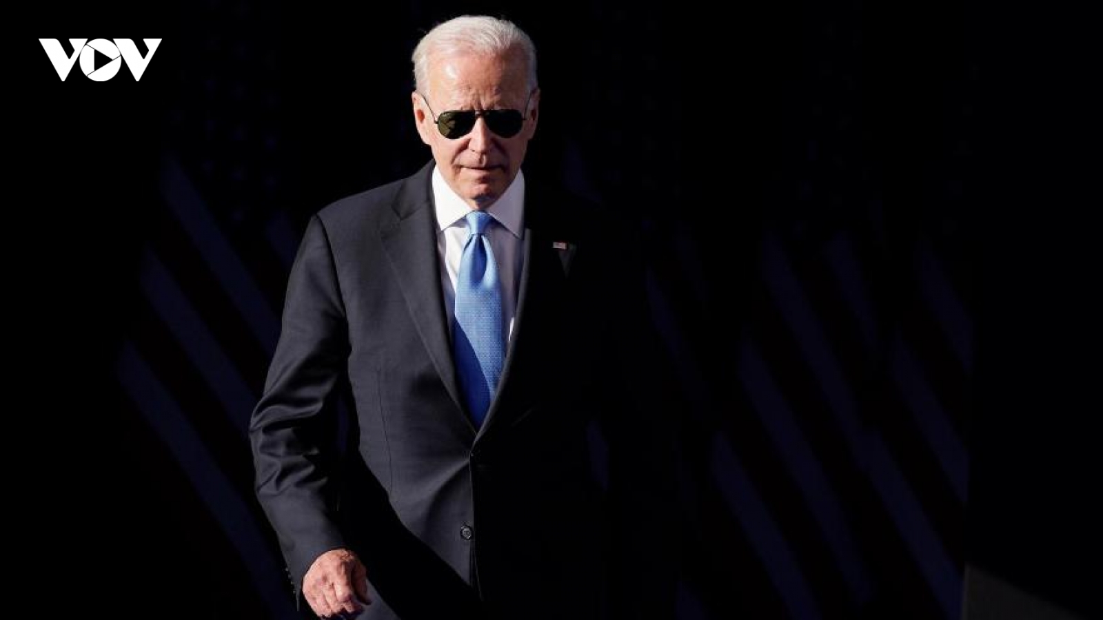 Bất ngờ về món quà ông Biden tặng ông Putin trong cuộc gặp thượng đỉnh đầu tiên
