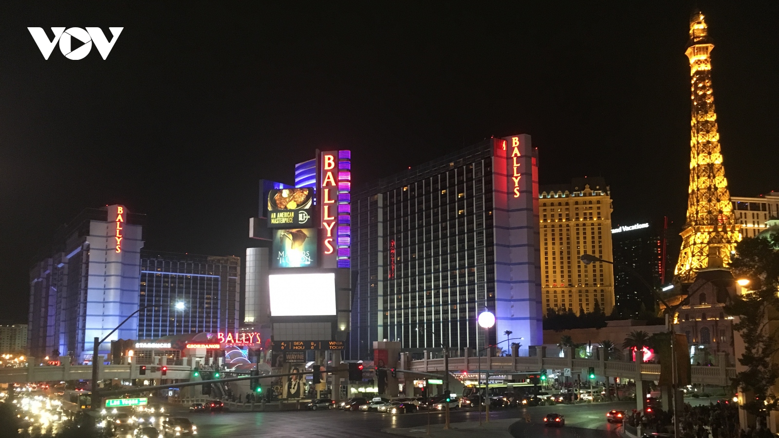 Las Vegas ăn mừng ngày mở cửa theo cách chưa từng có