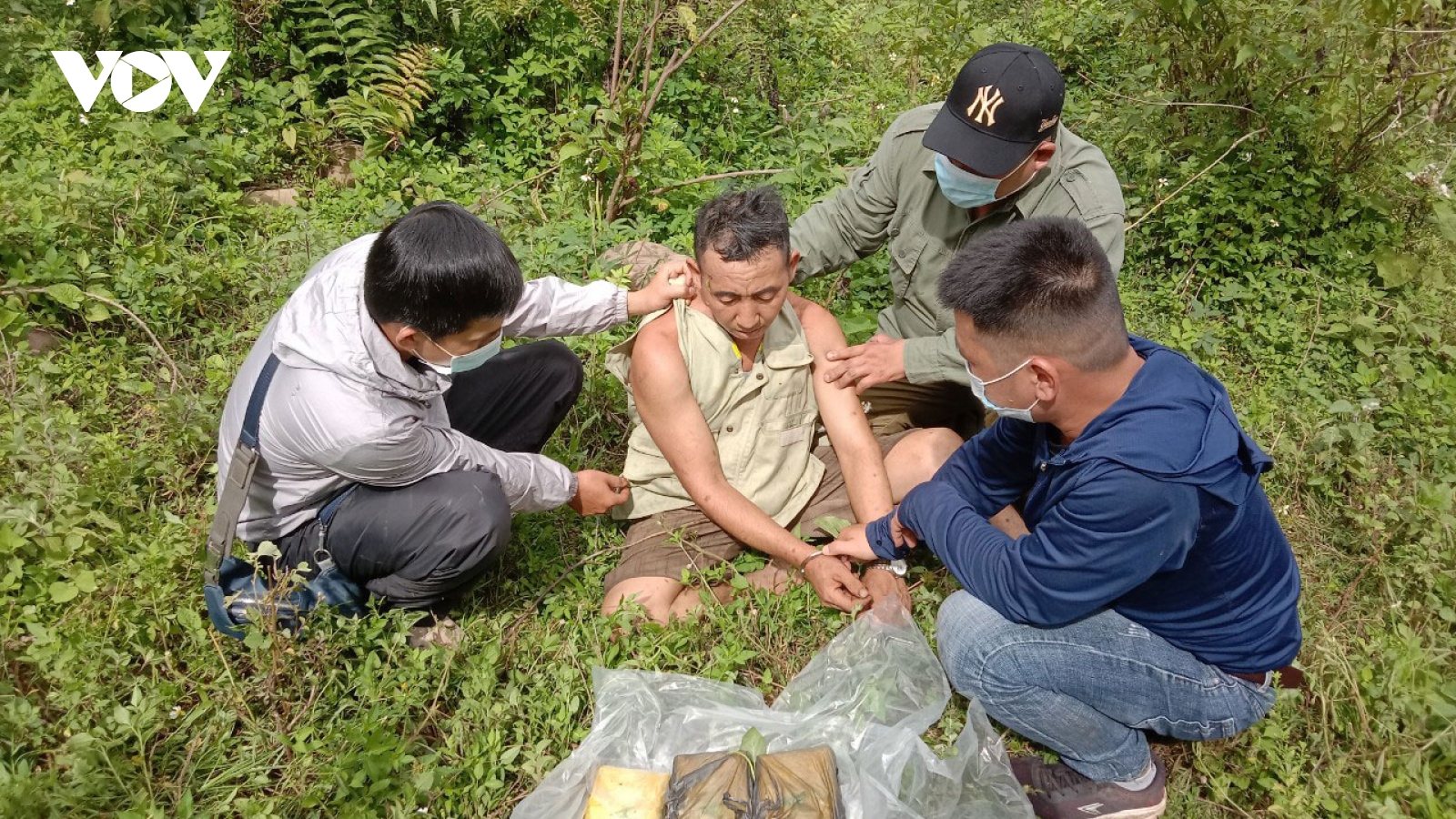 Phá 2 chuyên án ma túy ở Điện Biên, thu 2 bánh heroin, 24.000 viên ma túy tổng hợp