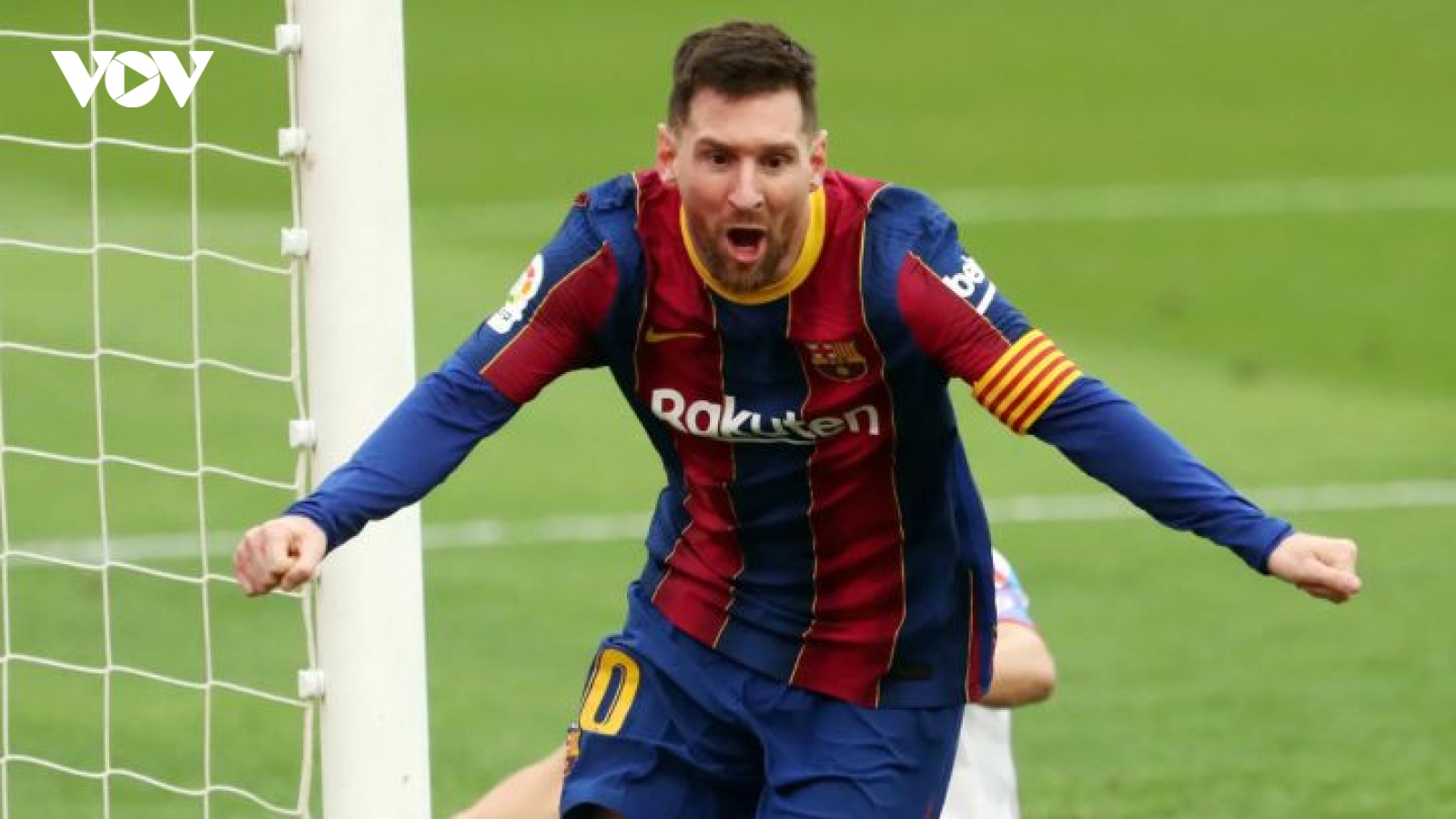 Lionel Messi đồng ý gia hạn hợp đồng 2 năm với Barca