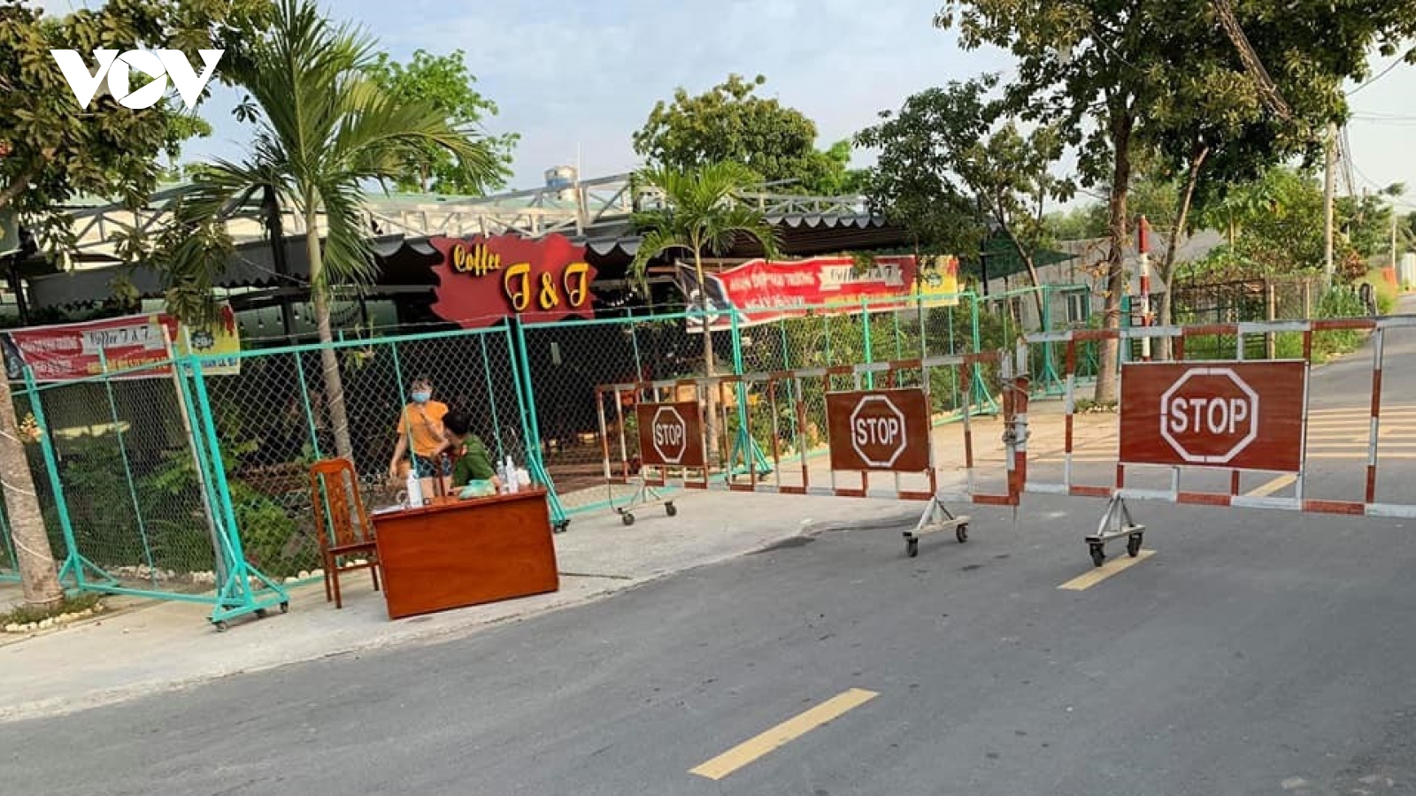 Phong tỏa nhiều nơi ở Long Khánh, Đồng Nai vì ca nghi mắc Covid-19