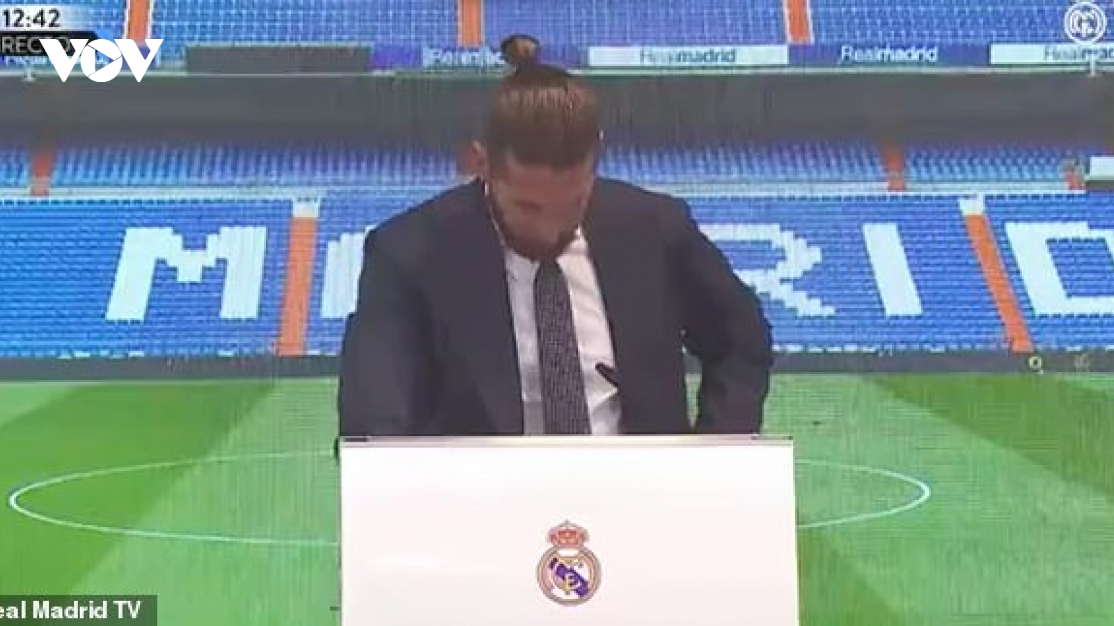 Ramos bật khóc, tiết lộ sự thật phũ phàng khi chia tay Real Madrid