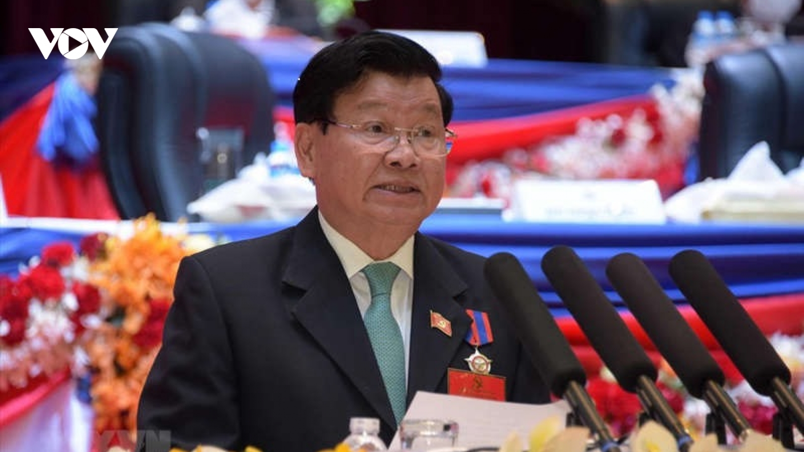 Tổng Bí thư, Chủ tịch nước Lào bắt đầu thăm hữu nghị chính thức Việt Nam