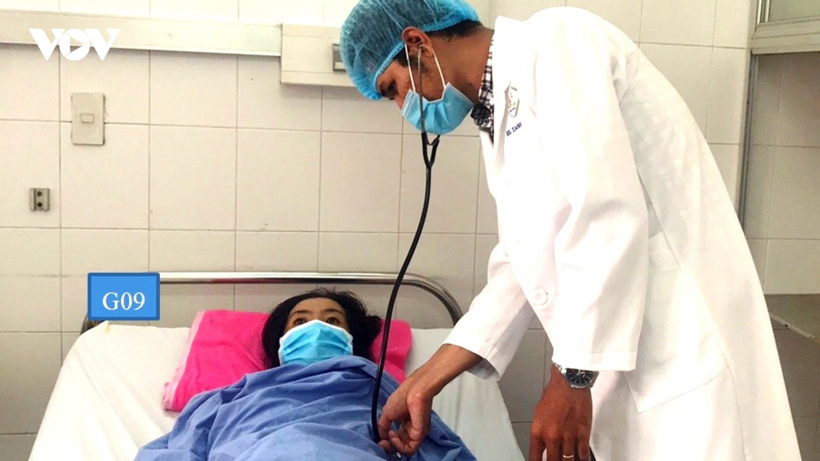 30 phút can thiệp nút mạch, cứu sống một bệnh nhân nguy kịch do vỡ gan phức tạp