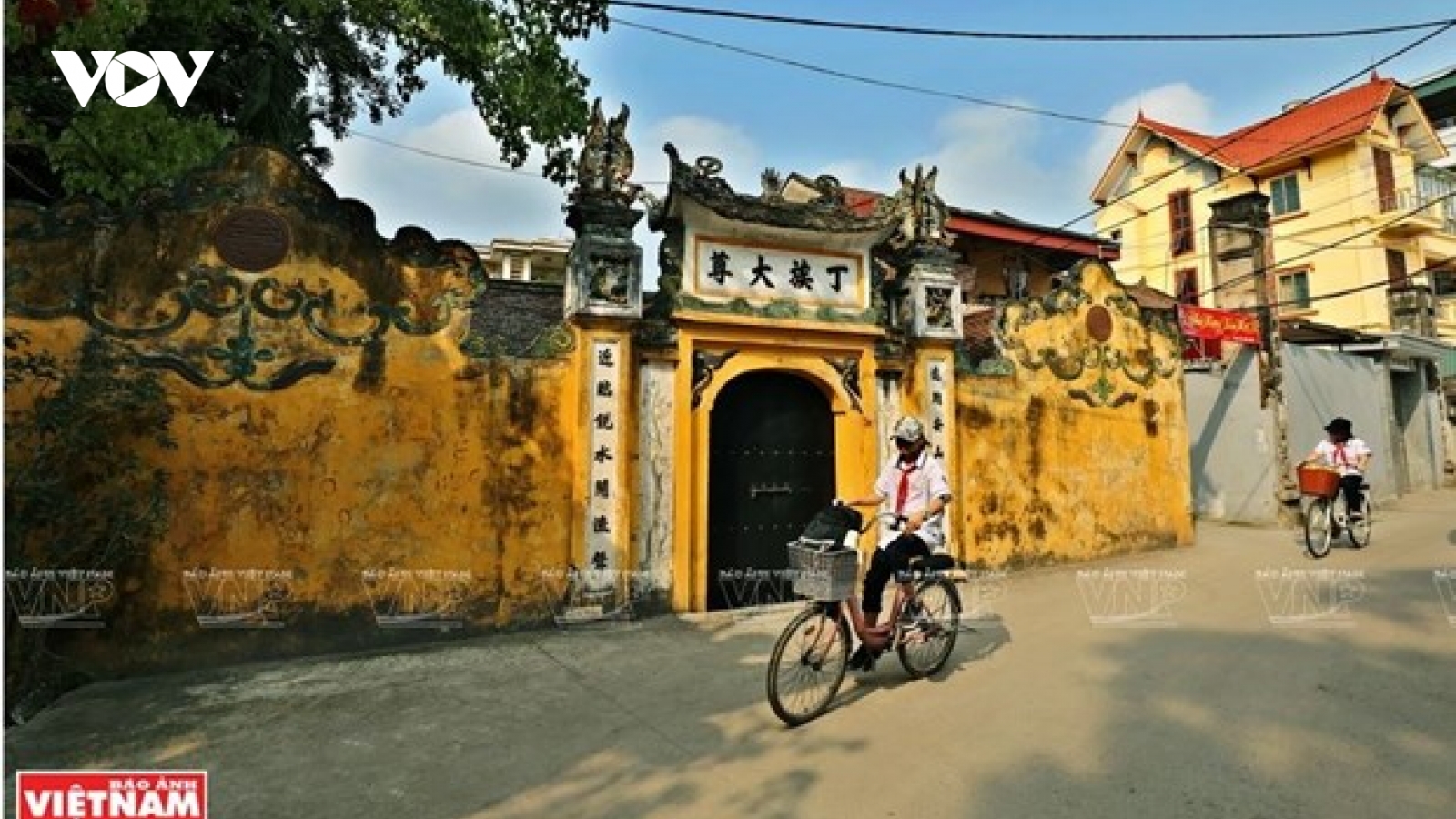 Gìn giữ những nét đẹp truyền thống "làng cổ, nghề xưa" ở Cự Đà