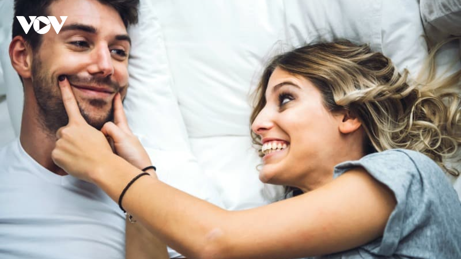 Trị thói hoang phí, "chém gió" của chồng