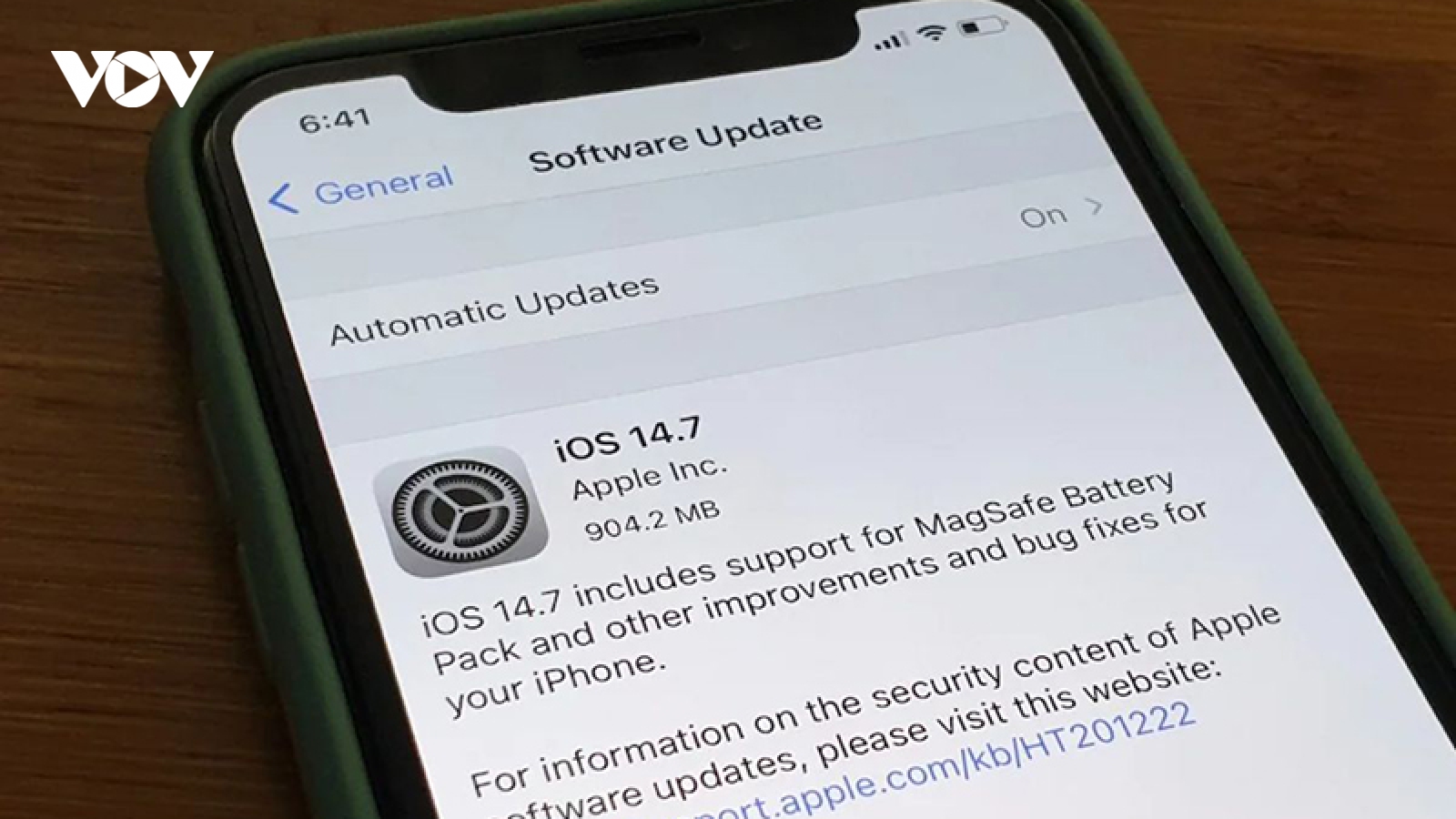 Vì sao người dùng iPhone cần cập nhật iOS 14.7 càng sớm càng tốt?