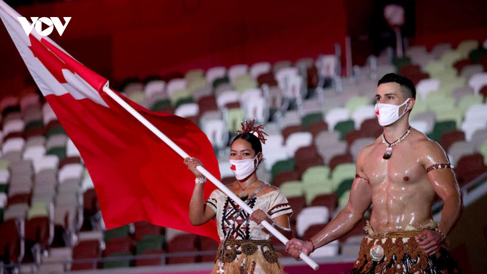 Võ sĩ cởi trần liên tiếp gây sốt ở lễ khai mạc Olympic