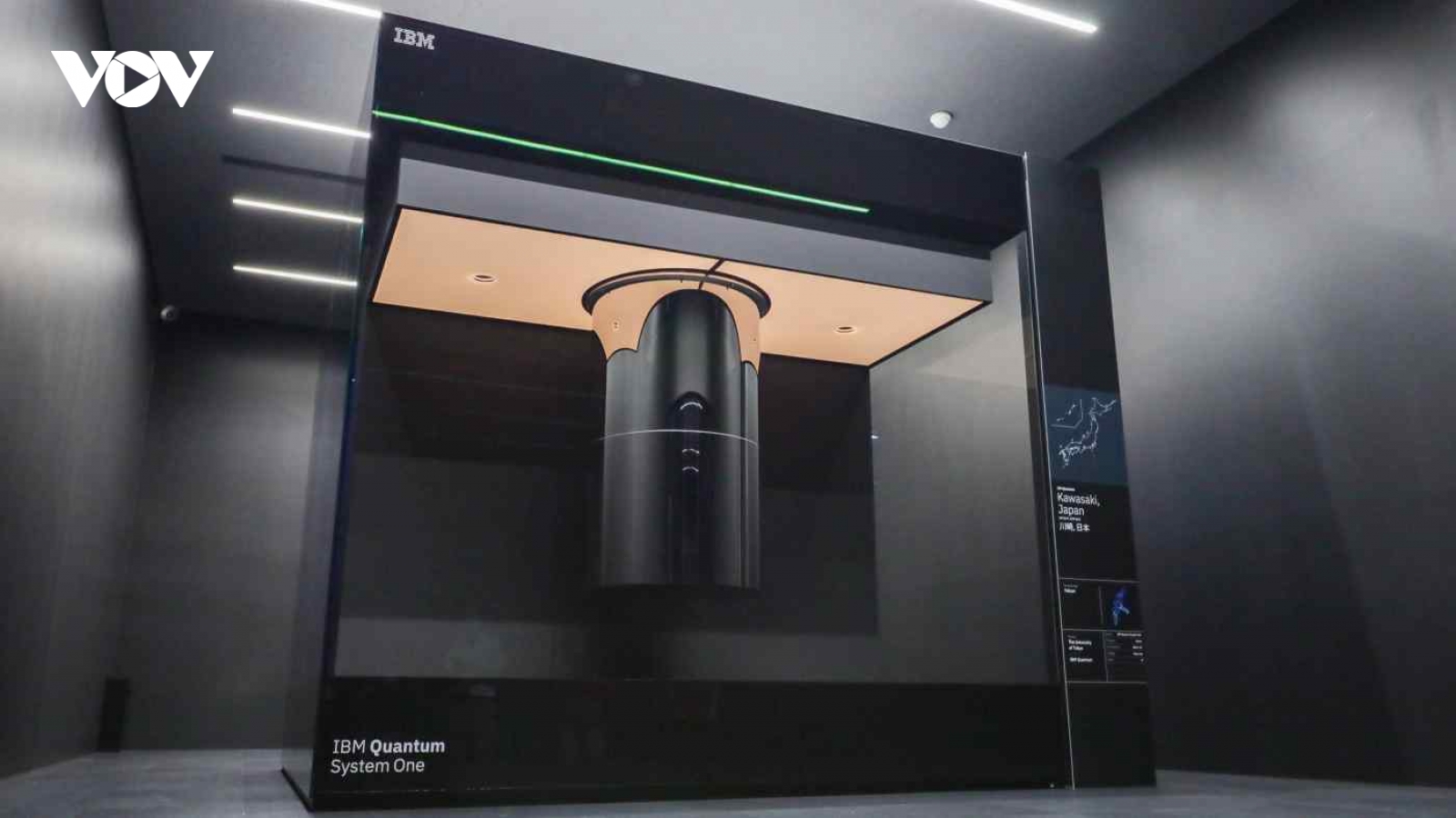 Mỹ, Nhật đối đầu Trung Quốc bằng máy tính lượng tử IBM