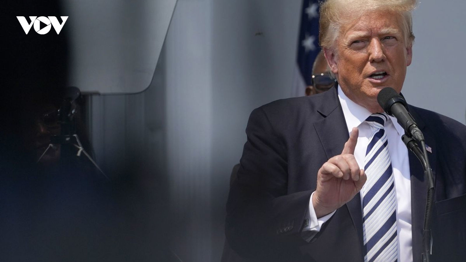 Cựu Tổng thống Donald Trump kiện Mark Zuckerberg, liệu có thành công?