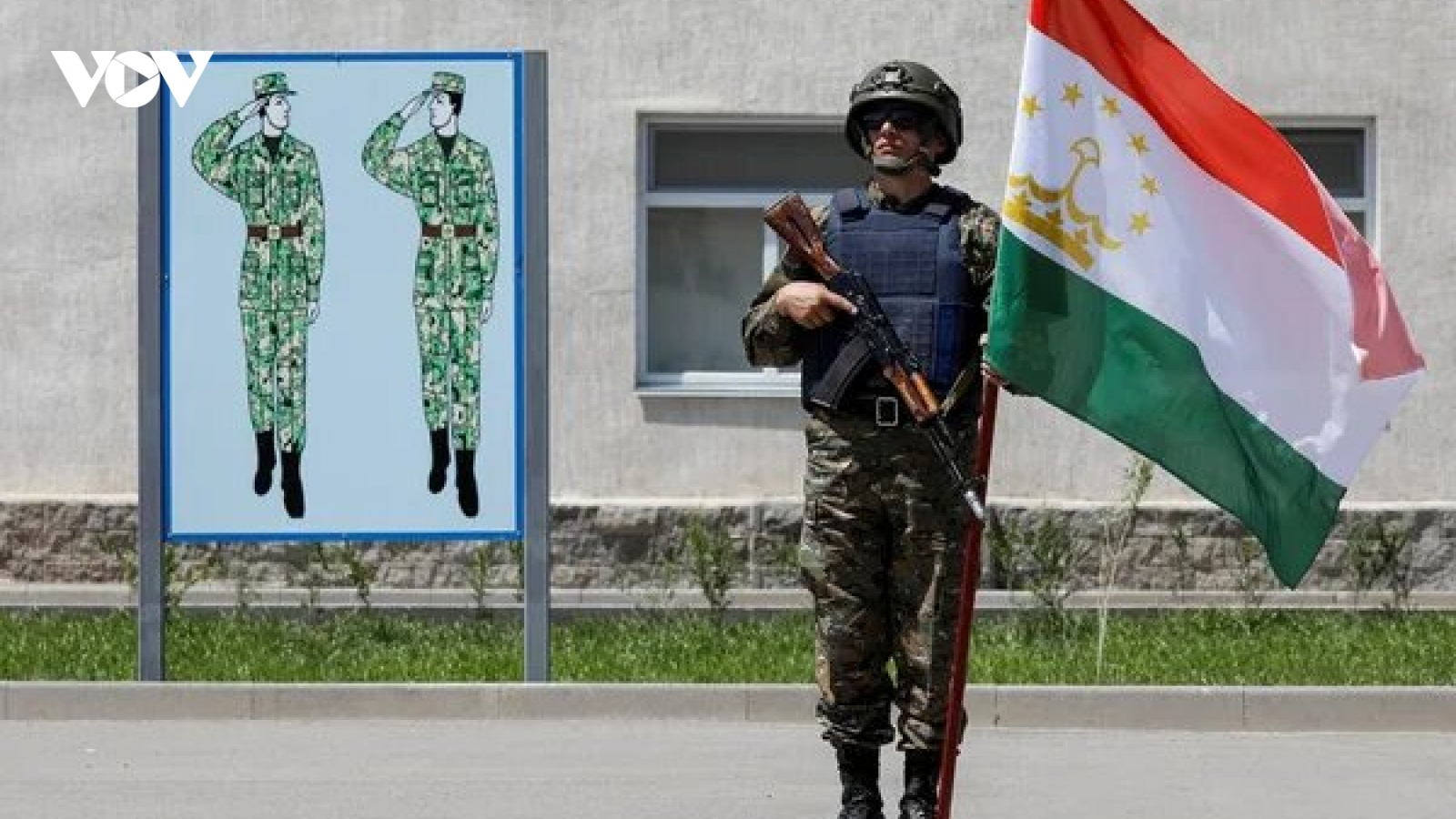 Tajikistan yêu cầu hỗ trợ từ Tổ chức Hiệp ước An ninh tập thể do tình hình ở Afghanistan