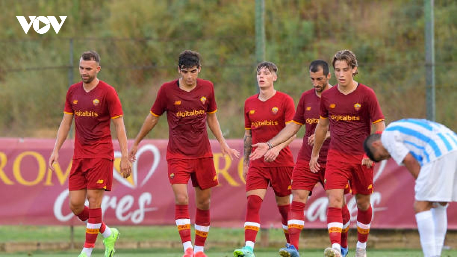HLV Mourinho giúp AS Roma có chiến thắng 10-0