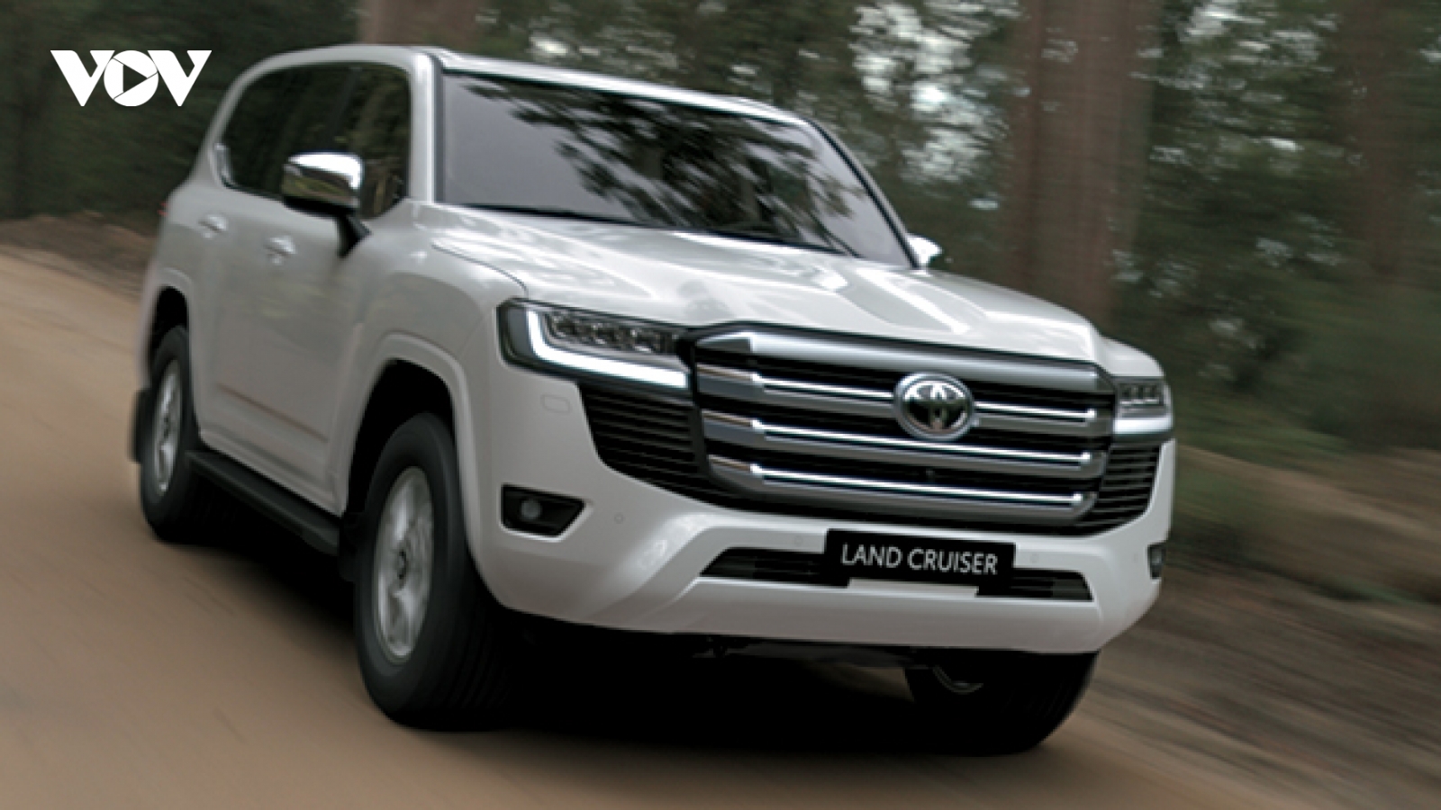 Khám phá những thay đổi của Toyota Land Cruiser 2021 vừa ra mắt tại Việt Nam