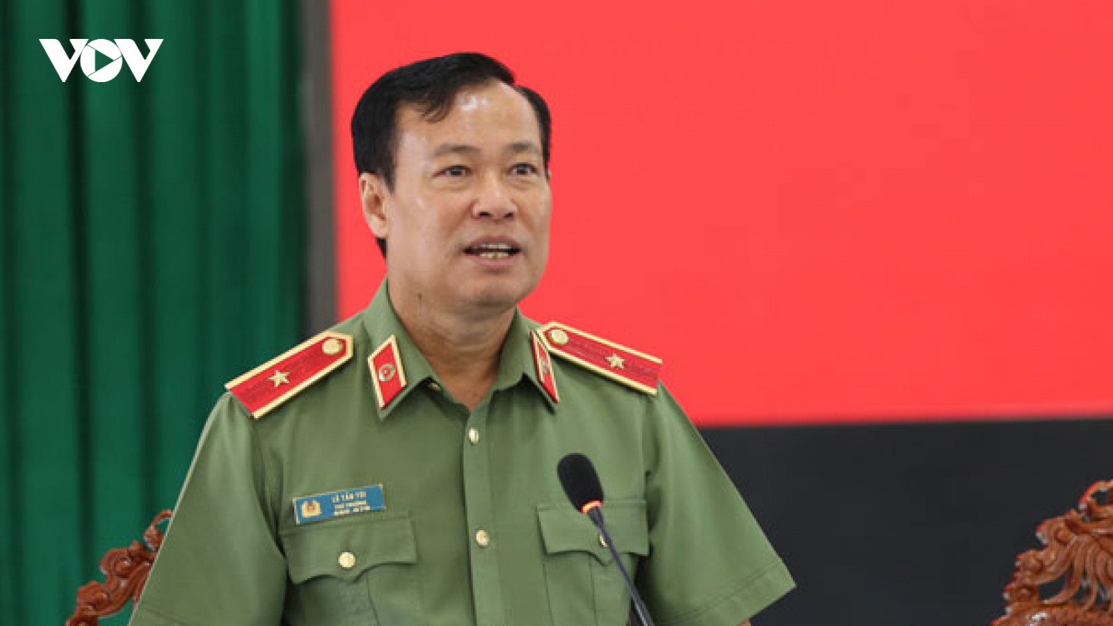 Thiếu tướng Lê Tấn Tới được giới thiệu giữ chức Chủ nhiệm Ủy ban Quốc phòng – An ninh