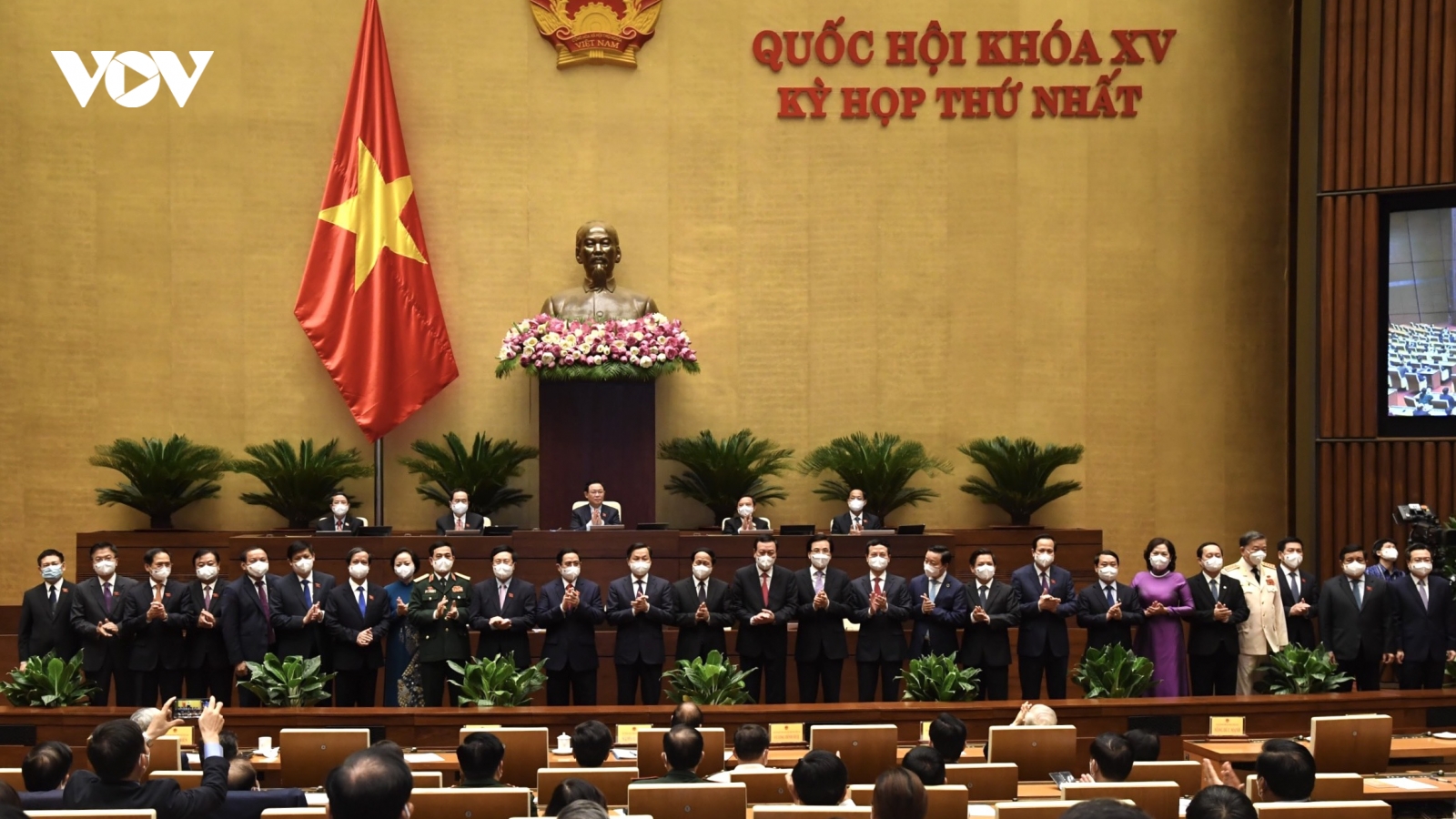 Quốc hội phê chuẩn 4 Phó Thủ tướng, 22 Bộ trưởng, trưởng ngành nhiệm kỳ 2021-2026
