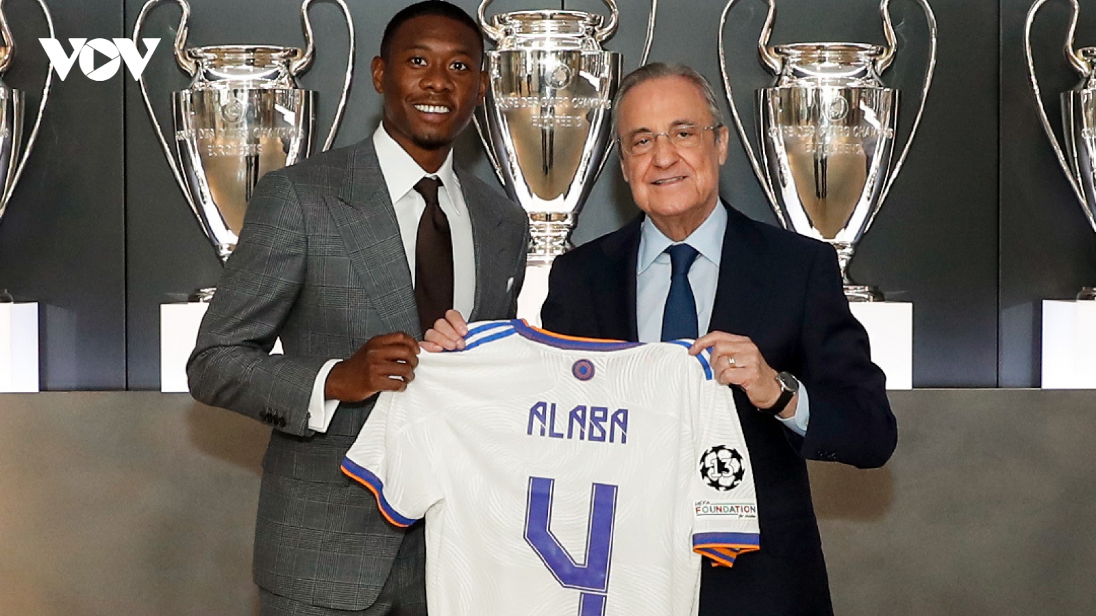 Chính thức: Alaba ra mắt Real Madrid, tiếp quản áo số 4 của Ramos
