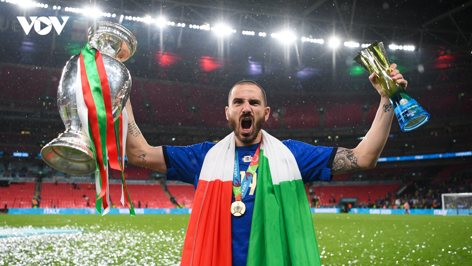 Leonardo Bonucci xát muối vào nỗi đau của ĐT Anh