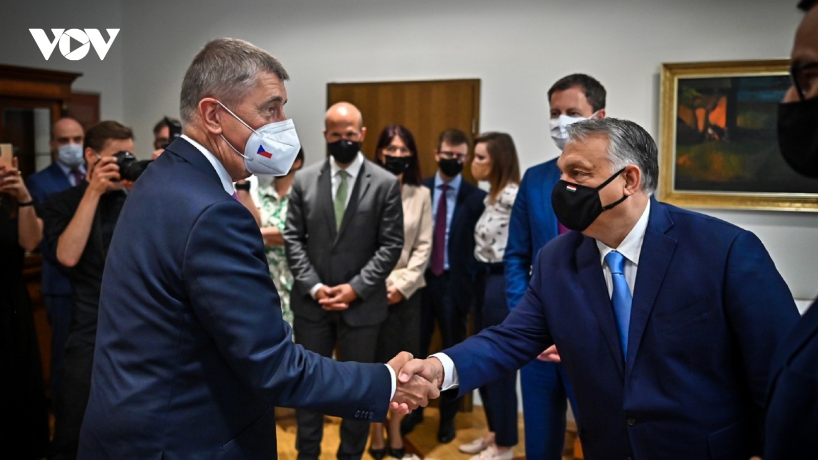 Séc đề nghị Hungary cho vay 200.000 liều vaccine ngừa Covid-19