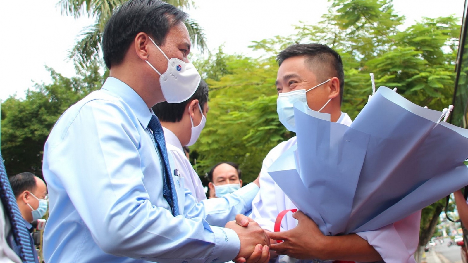 35 bác sĩ, nhân viên y tế Quảng Trị vào Bình Dương hỗ trợ phòng, chống dịch Covid-19