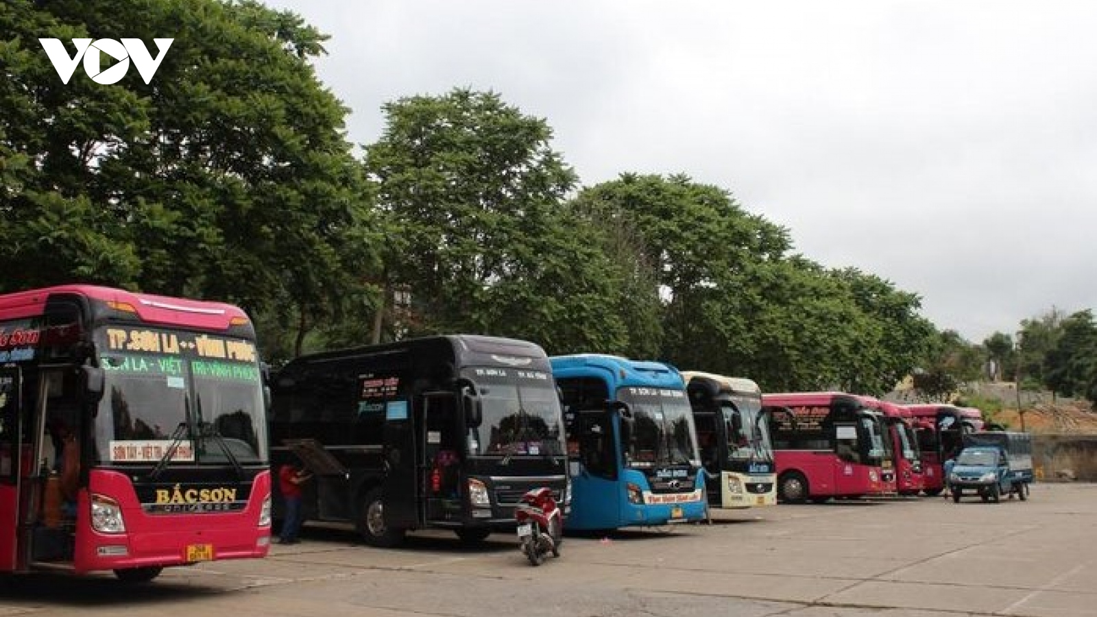 Hà Nội dừng hoạt động vận tải hành khách công cộng đến 37 tỉnh thành