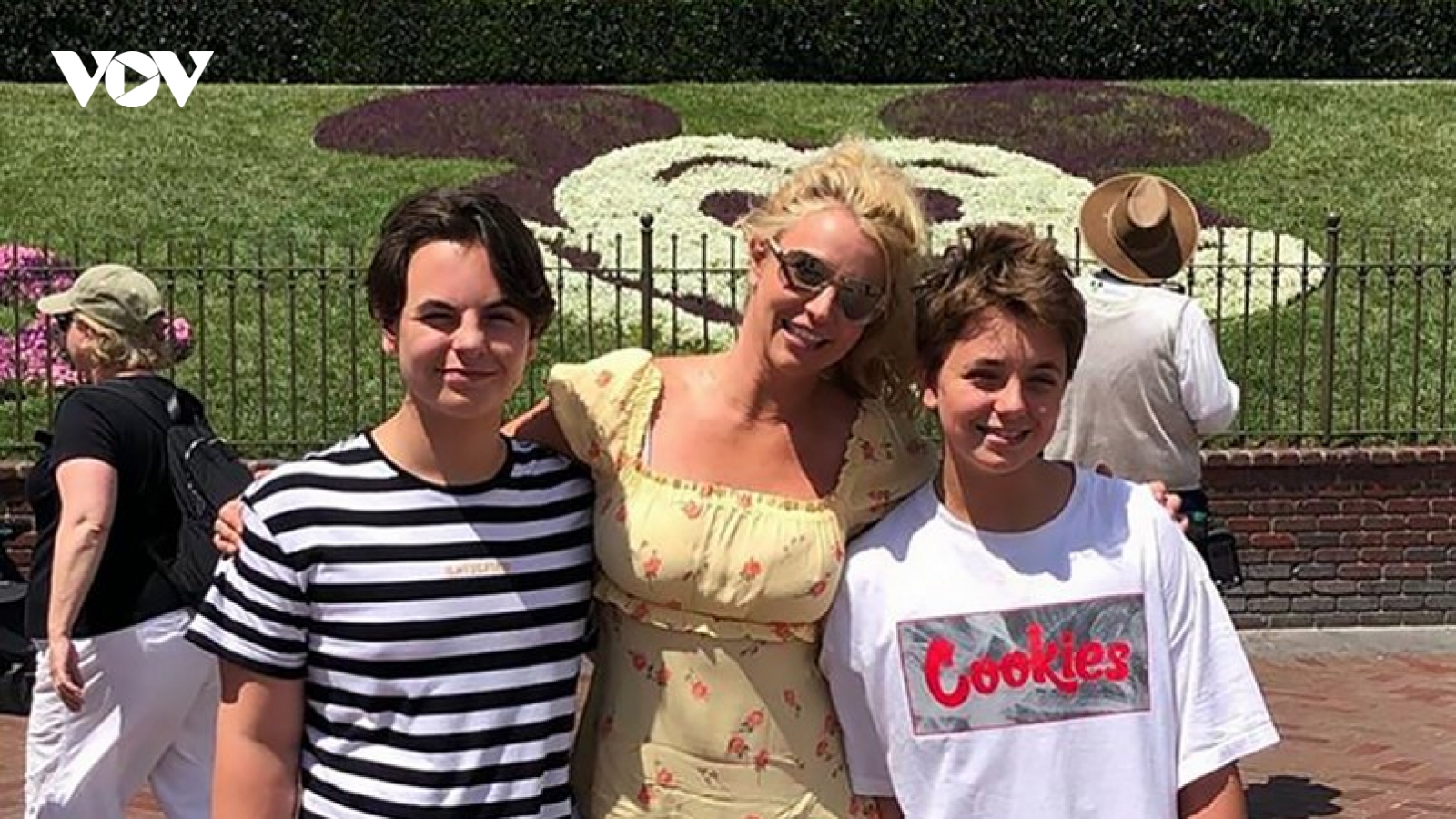 13 năm sống như nô lệ, Britney Spears chỉ hạnh phúc khi được ở bên các con