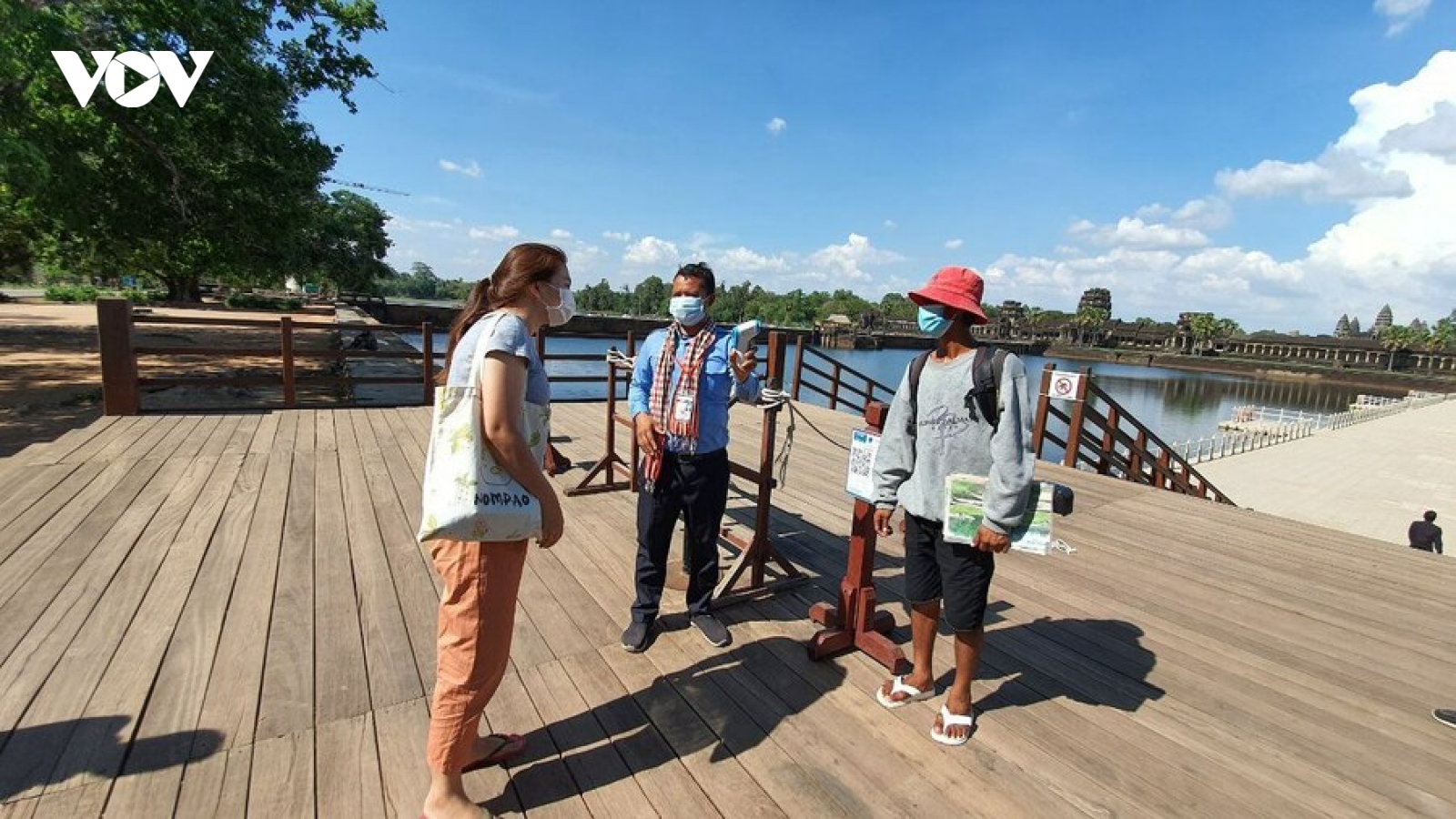 Campuchia tạm dừng mọi hoạt động du lịch trên toàn quốc để phòng chống Covid-19